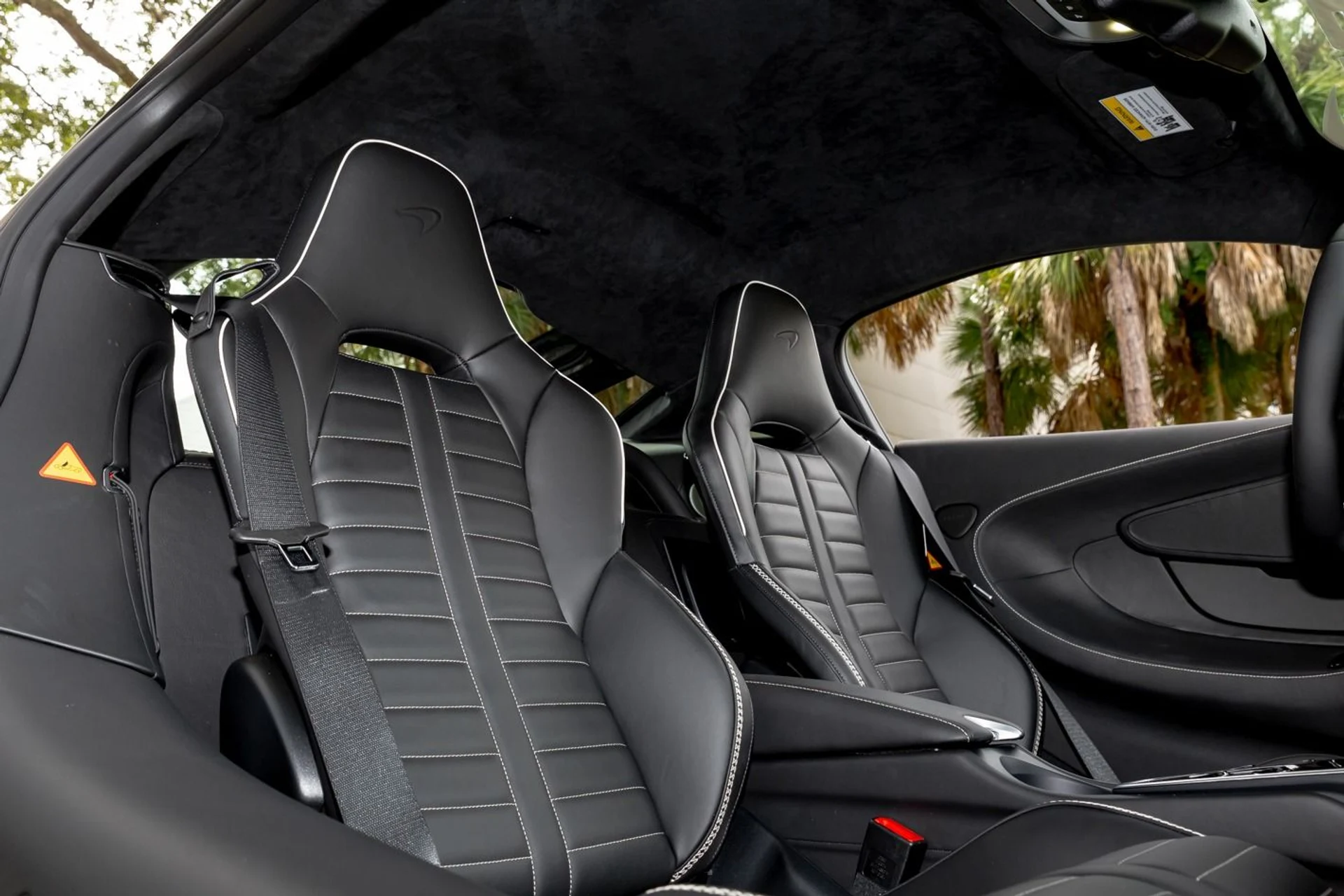 mph022_2846570400_452_p23_l_e32020f54a