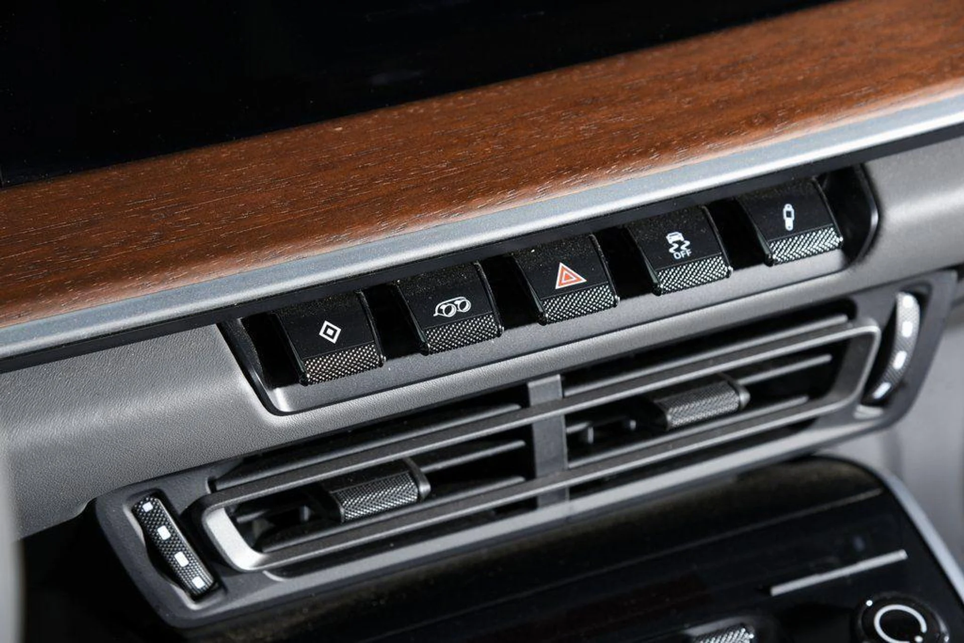 mph022_2847986066_2_J_Rm_Ao_YHN_Ql_QMU_Xmb_C0_YIZC_7hw_eba1da6f45