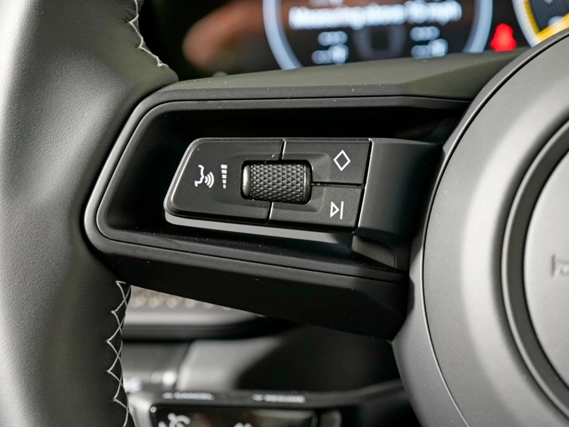 mph022_2851045381_23_1c00a18986