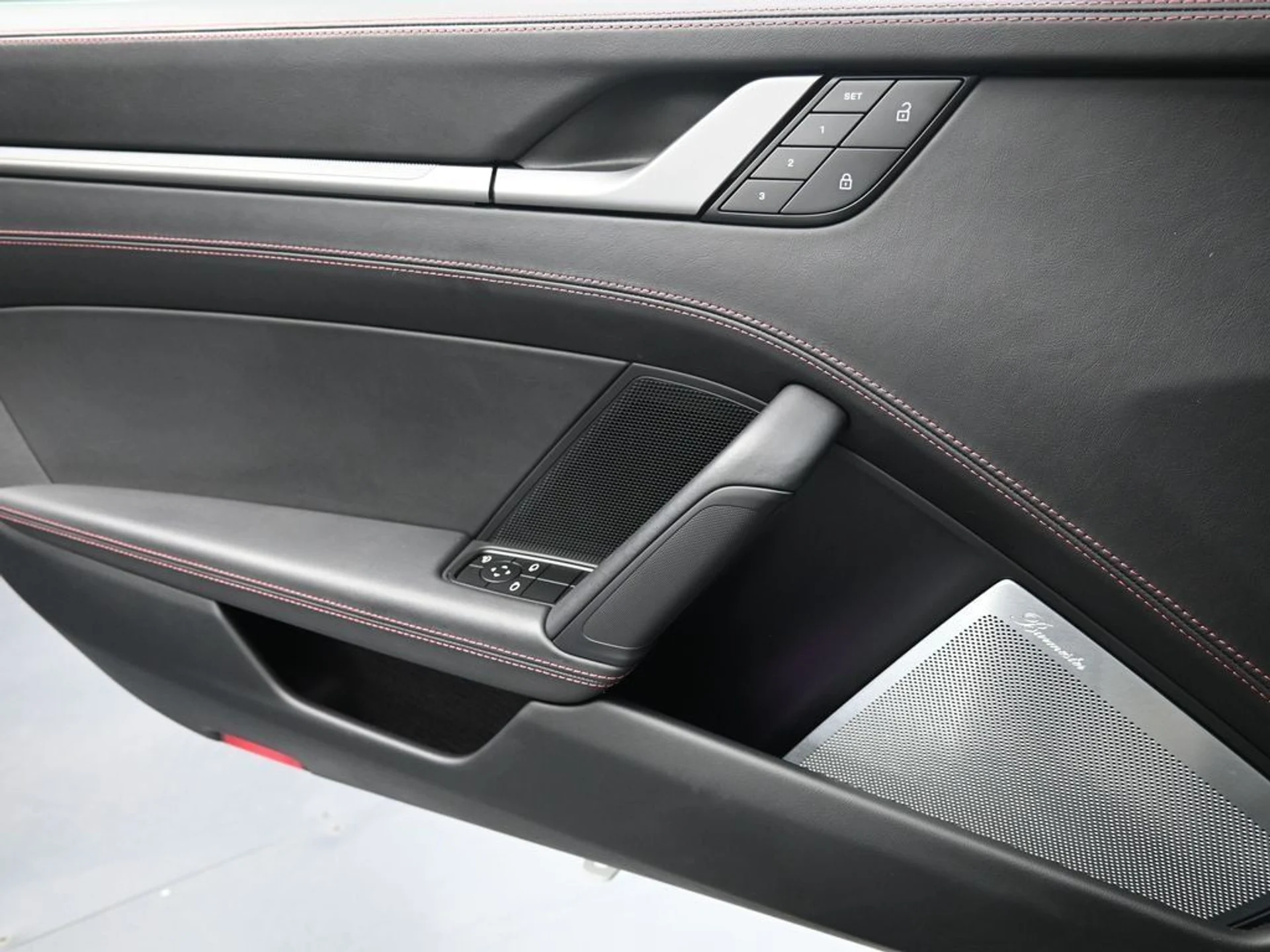 mph022_2854774371_b973096546ef3fd97845091bd34ea17a_b8c065cc81