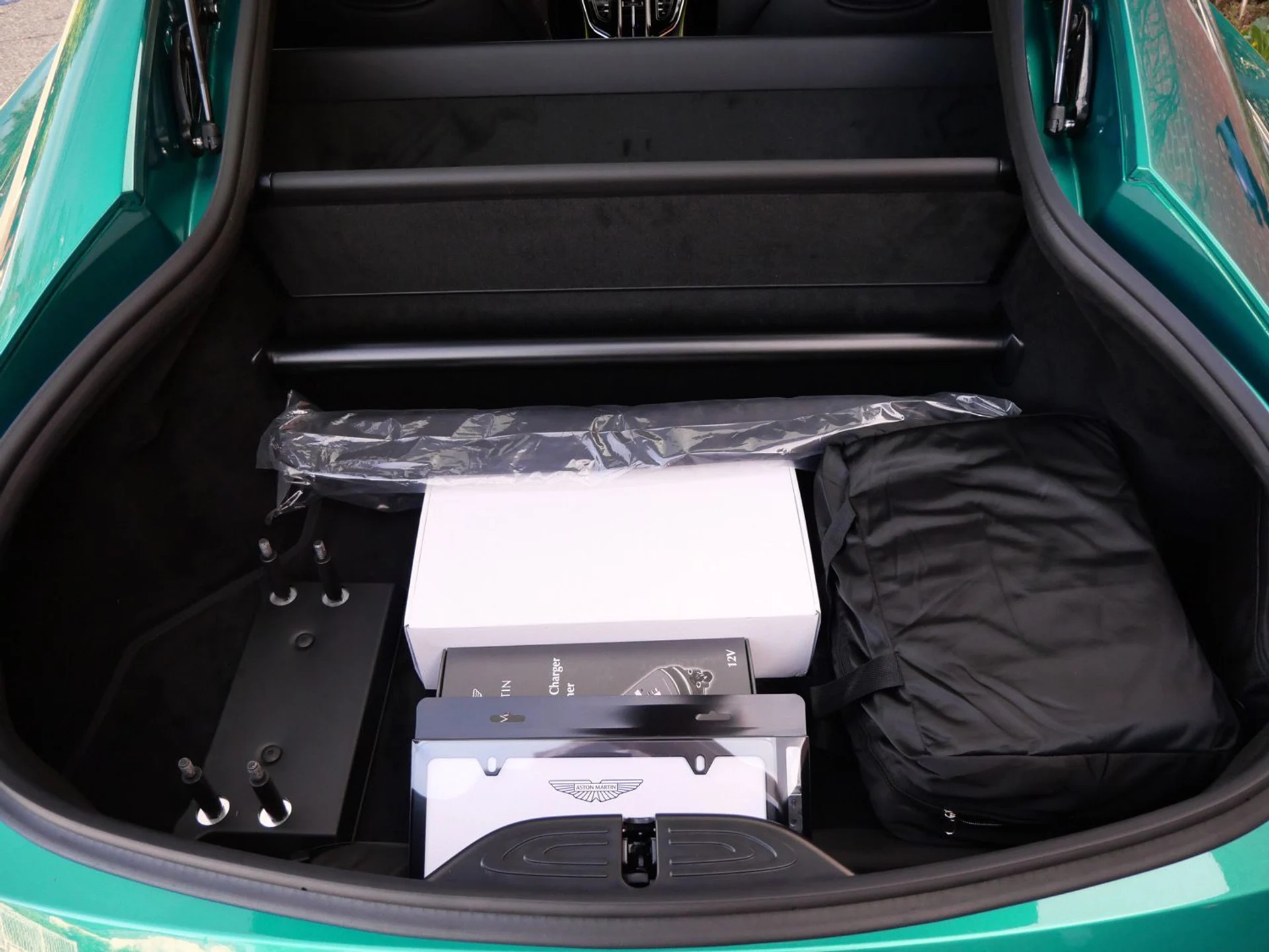 mph022_2858031529_047ea932fffd76e061a8a99949d2ac5ex_cd9cf994f3