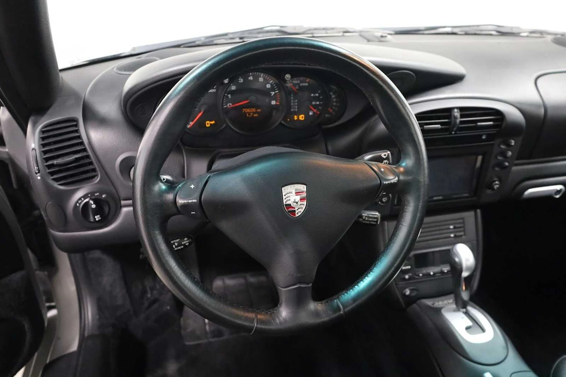 mph022_2859961310_0f28f1befa7e228a47530d134c4f0b0d_75c22b1e1c