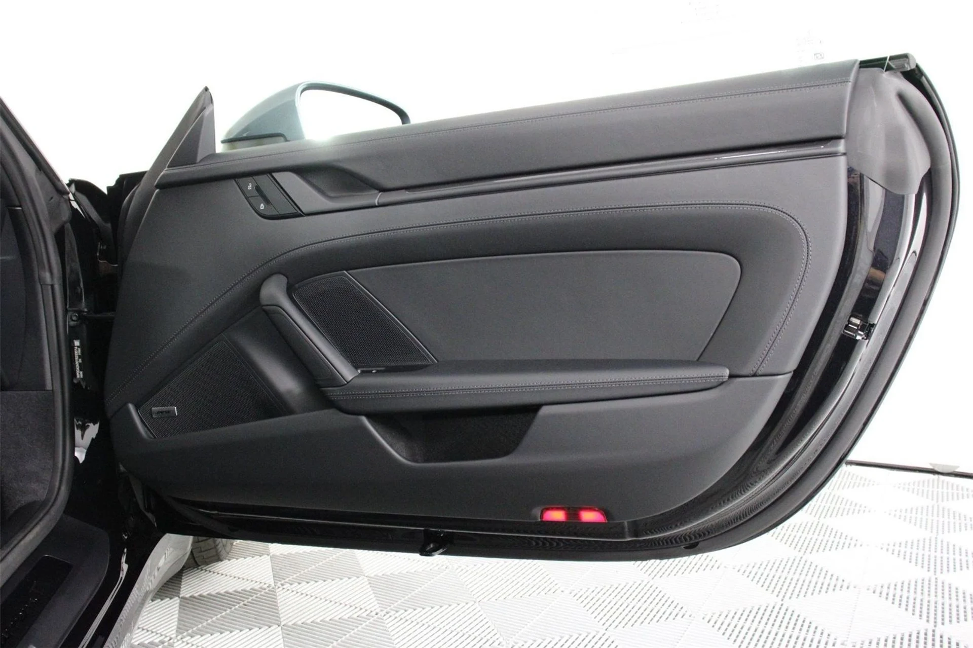 mph022_286422690_6b8ba94251bcaacbc1d4c474d0a4d3bb_590f796219