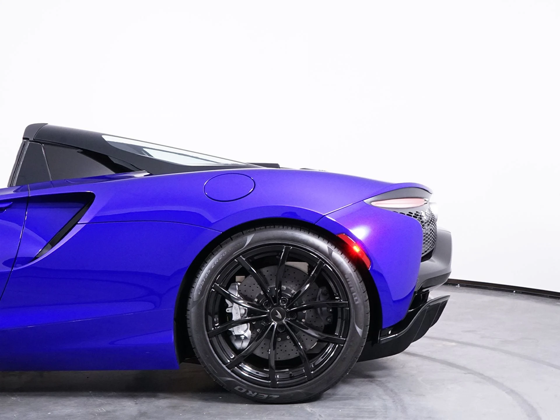 mph022_286618958_5cd2fd4d553e4ebd31b872d335922202x_2373c0cf5a