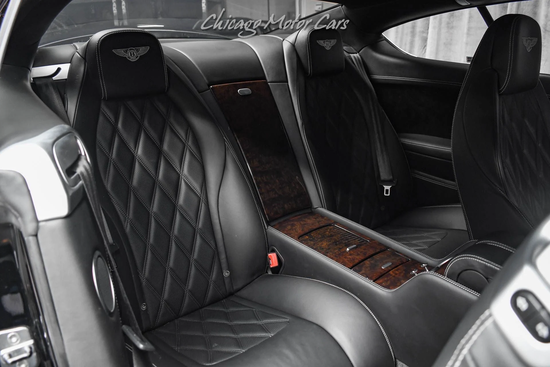 mph022_2867395427_13079_p23_l_a2c5b47310