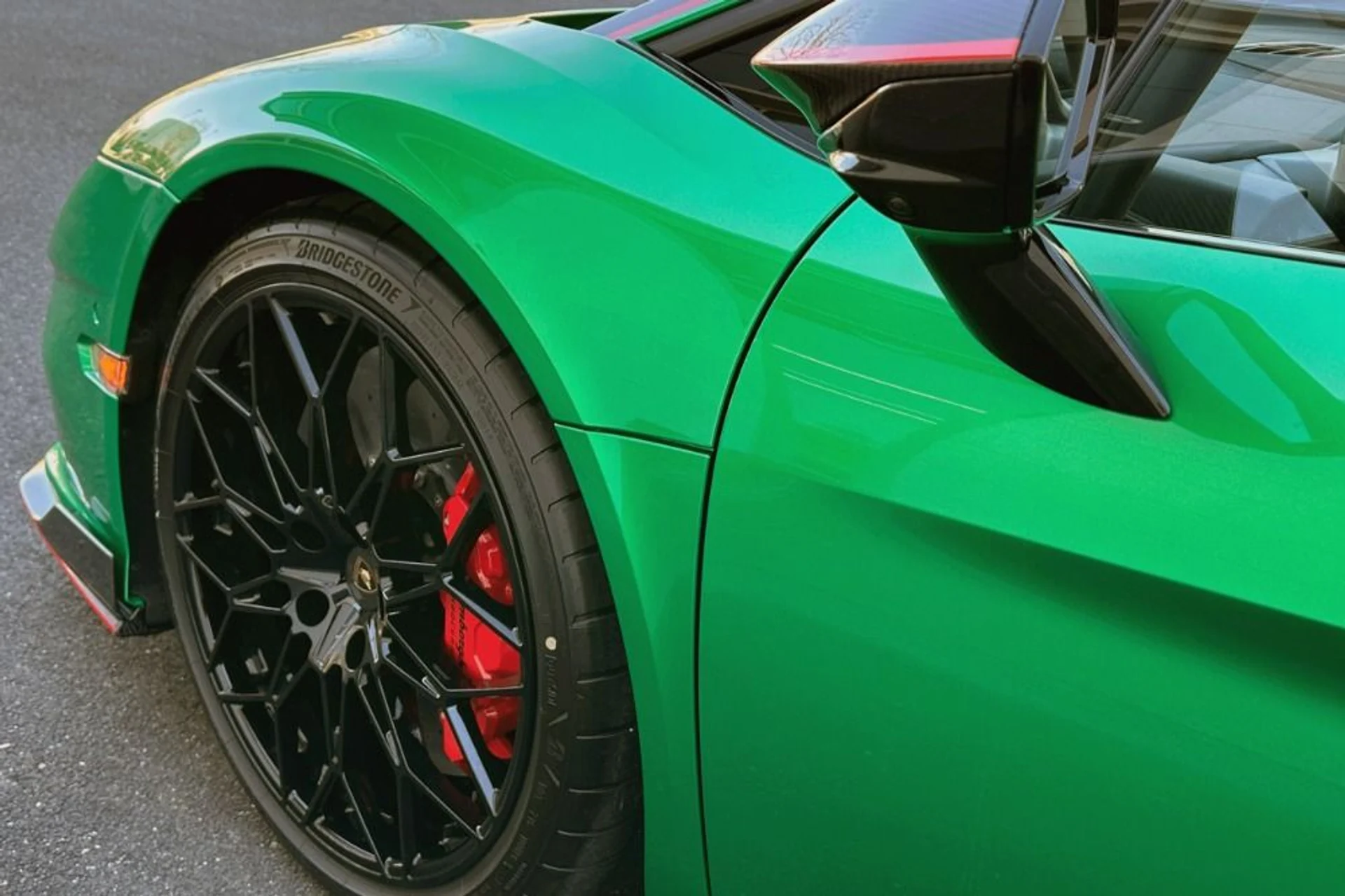 mph022_2870314671_New_2026_Lamborghini_Temerario_Alleggerita_1766488898_042a5dc904