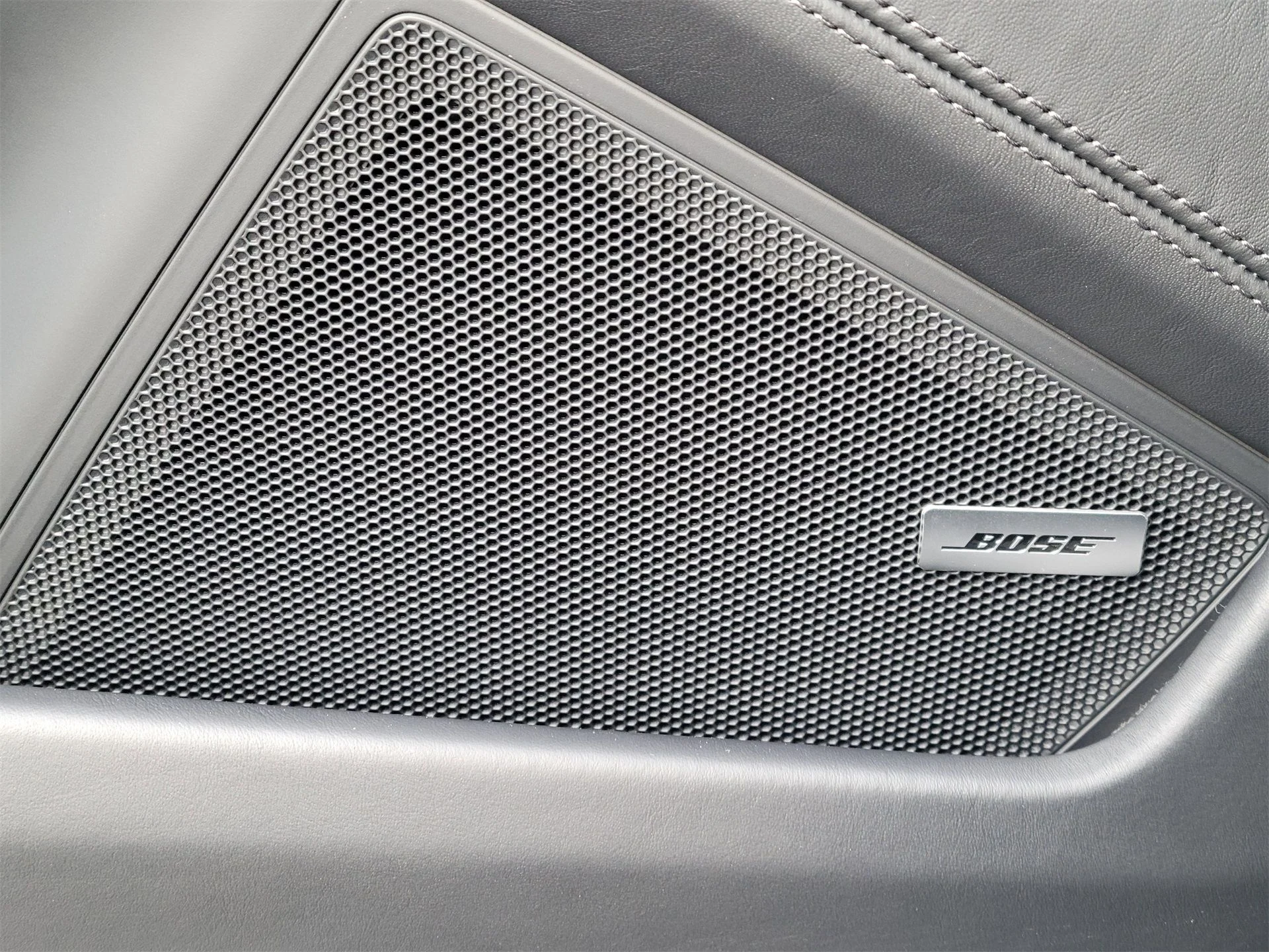 mph022_28709332_90b16bbd9e7752068eb04b92273d1f38_a4297046d6