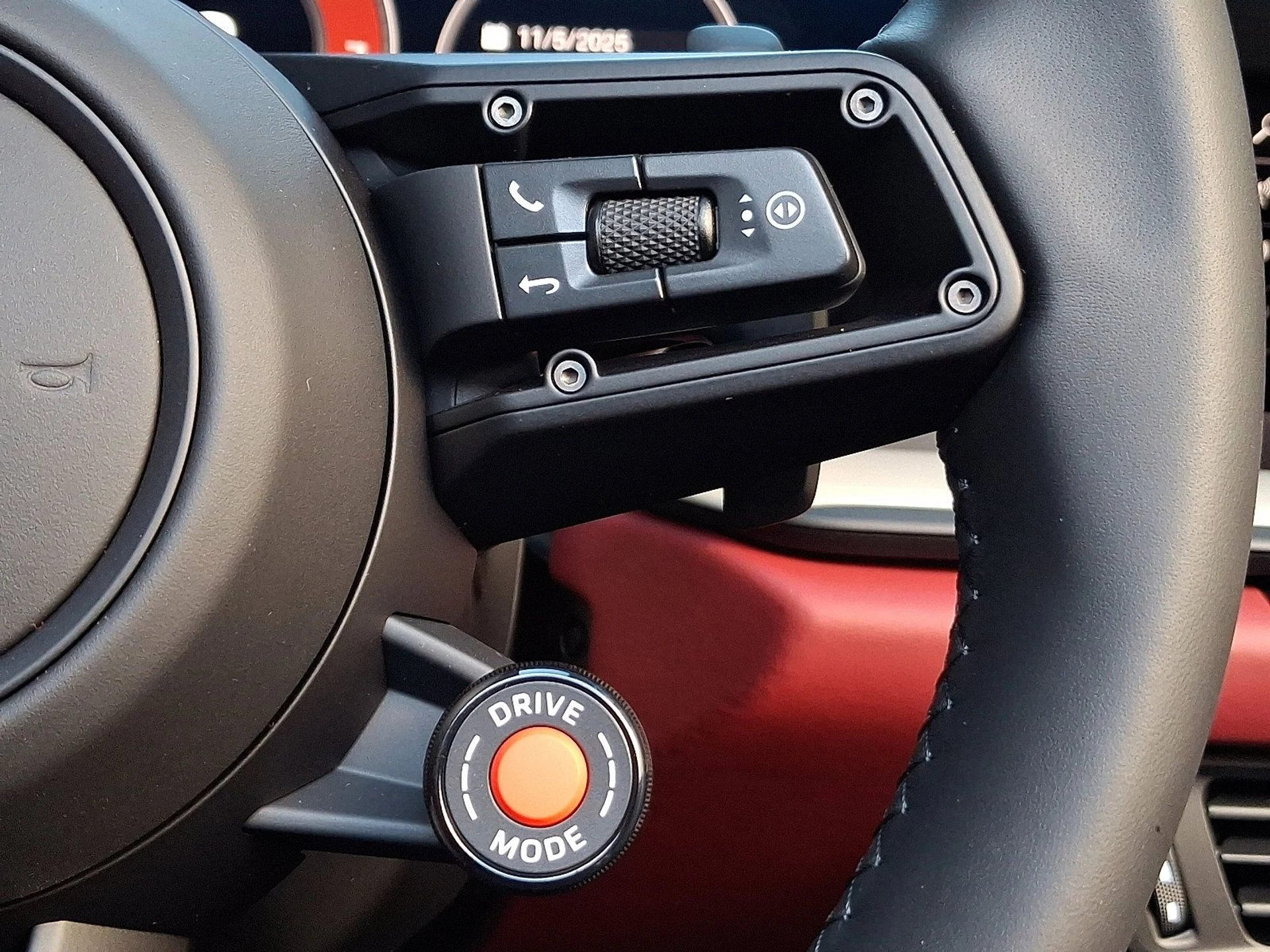 mph022_2874793152_4d6f6e48f3430048fa9936084cffa98e_31227ee740