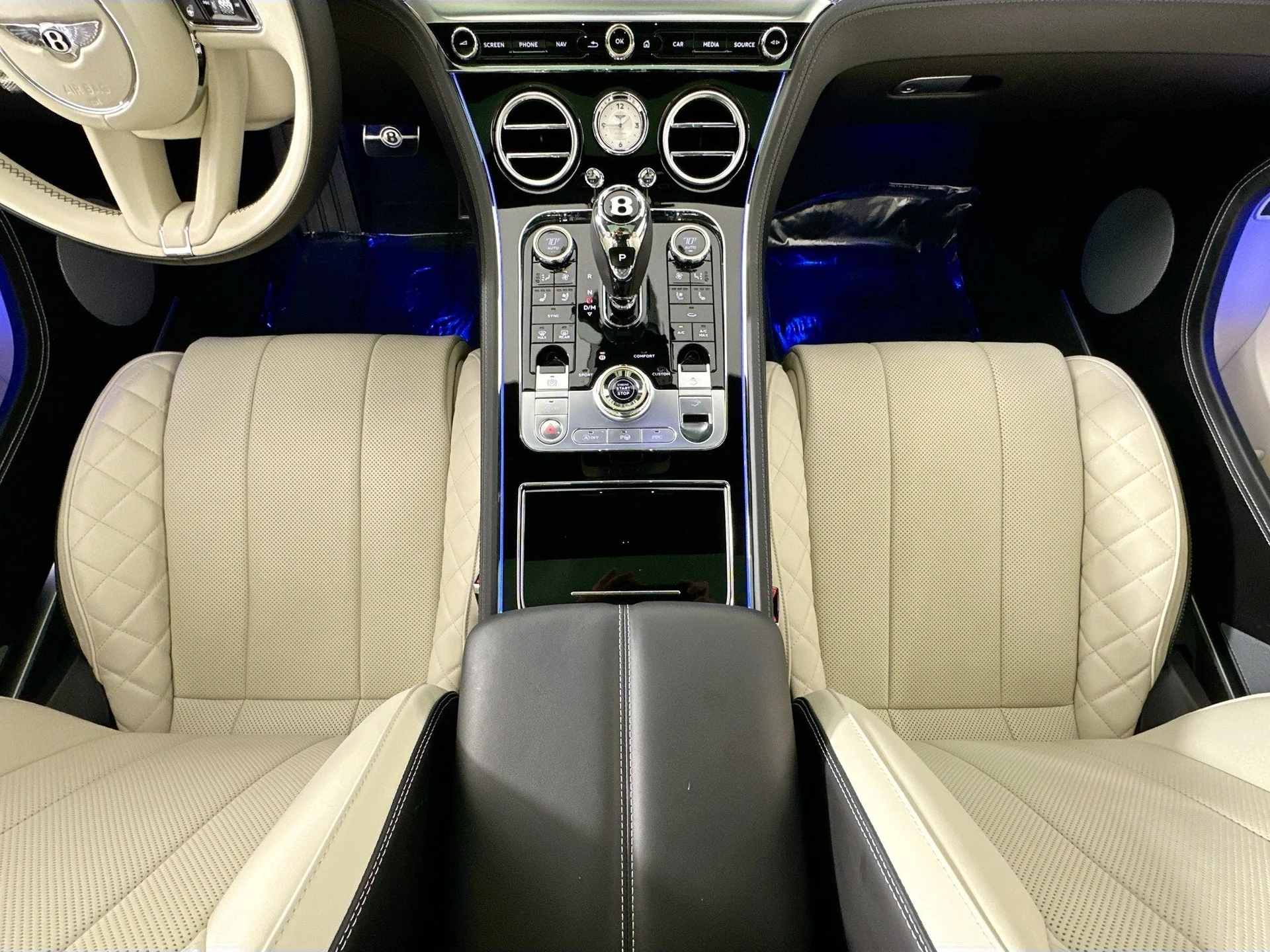 mph022_2878251024_23_c1ac2be4bd