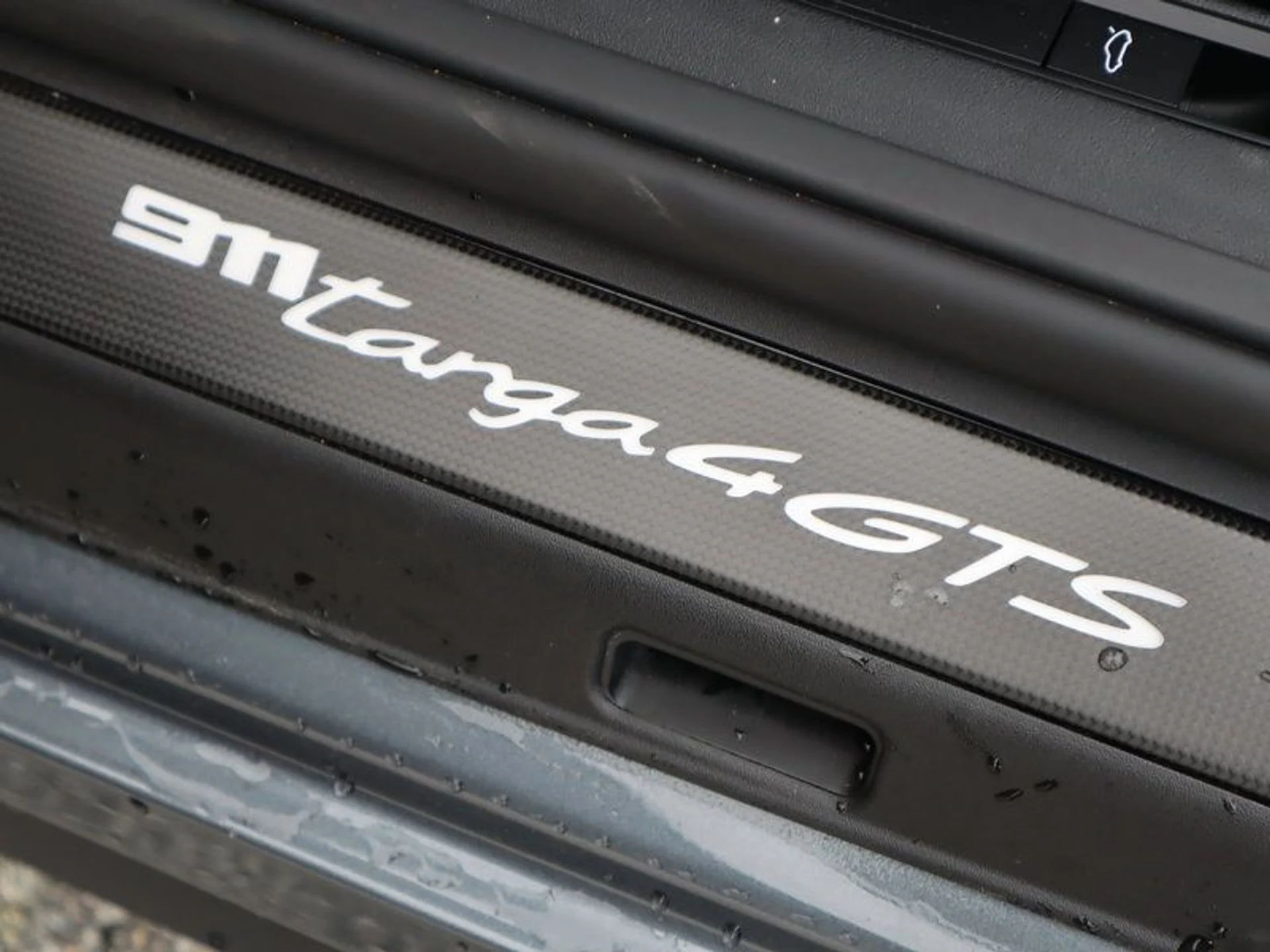 mph022_2880621692_37793997_00161_c74426614a68522c9600b237f92bccf9_fd2014c034