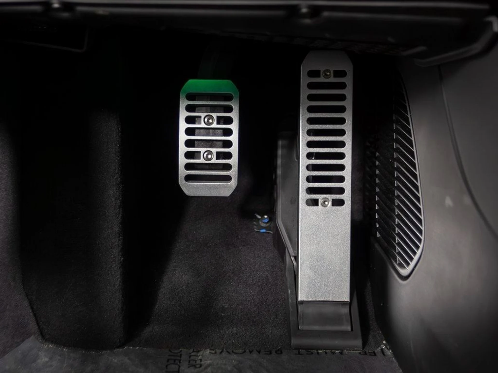 mph022_2880934107_ca07ad582cb223ce99d80050df4206dax_cb4235dee5