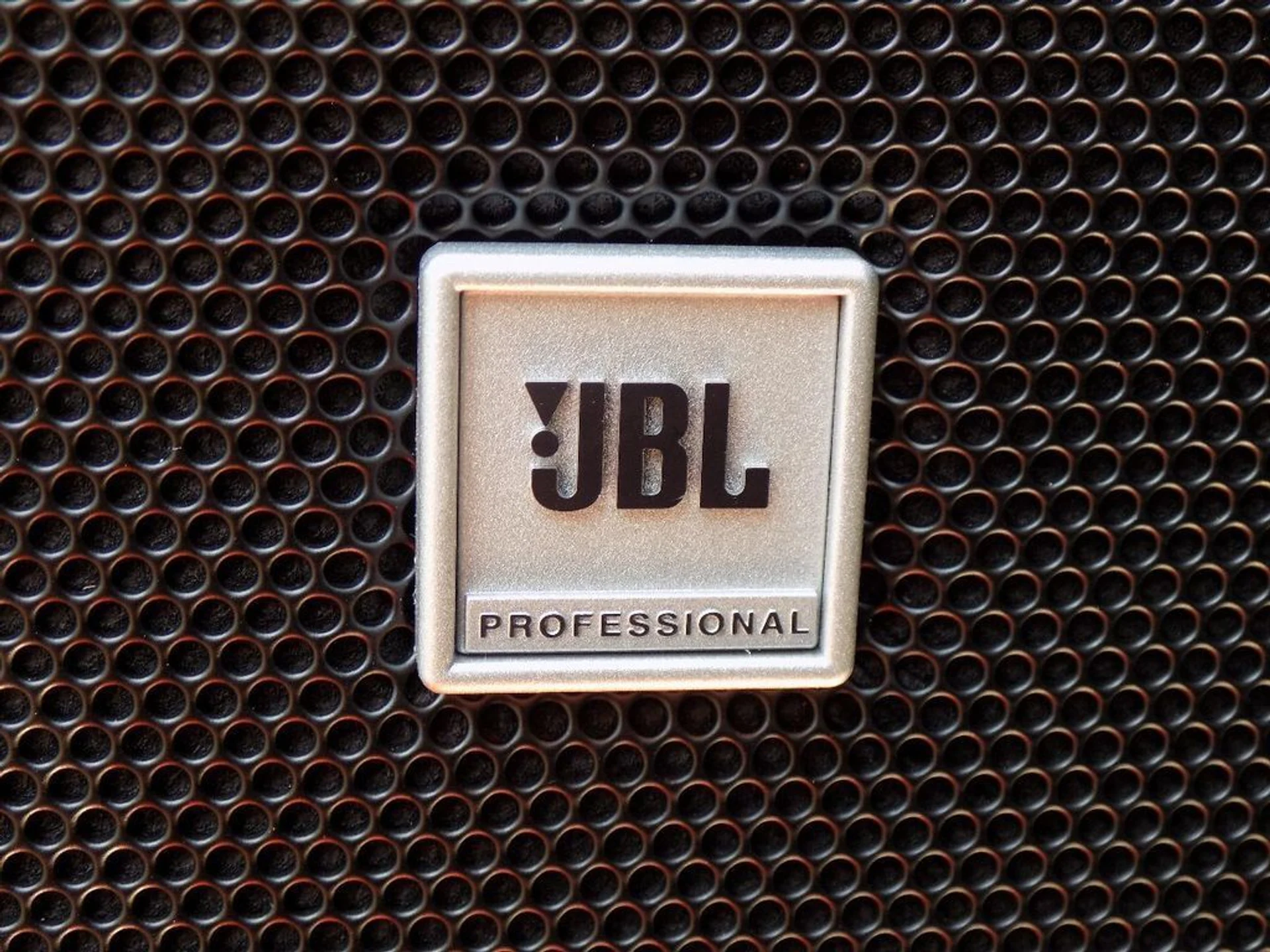 mph022_2895428023_312bpjb17lxeuxbu55bmi3m14cdm_4404bdee00