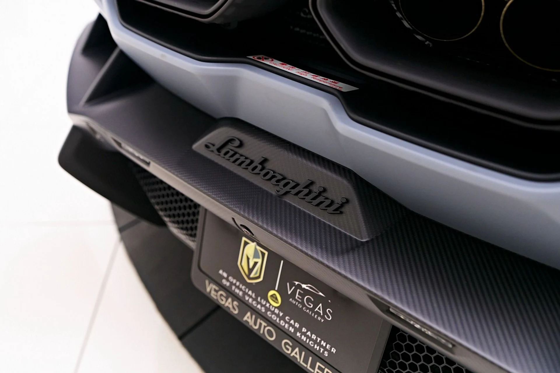 mph022_2899598020_Used_2024_Lamborghini_Revuelto_Base_1732929046_560eaa4771