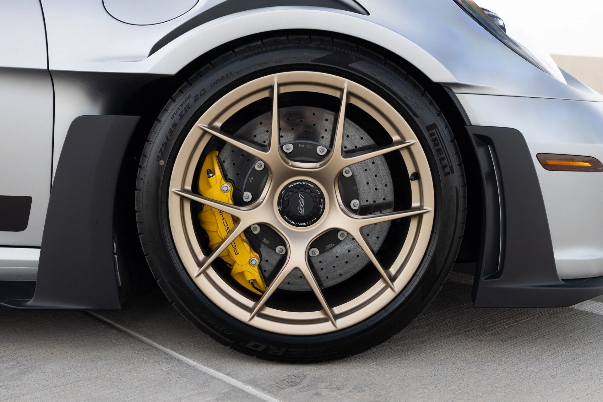 mph022_2907957806_Used_2025_Porsche_911_GT_3_RS_1785867715_cf8a30bf34