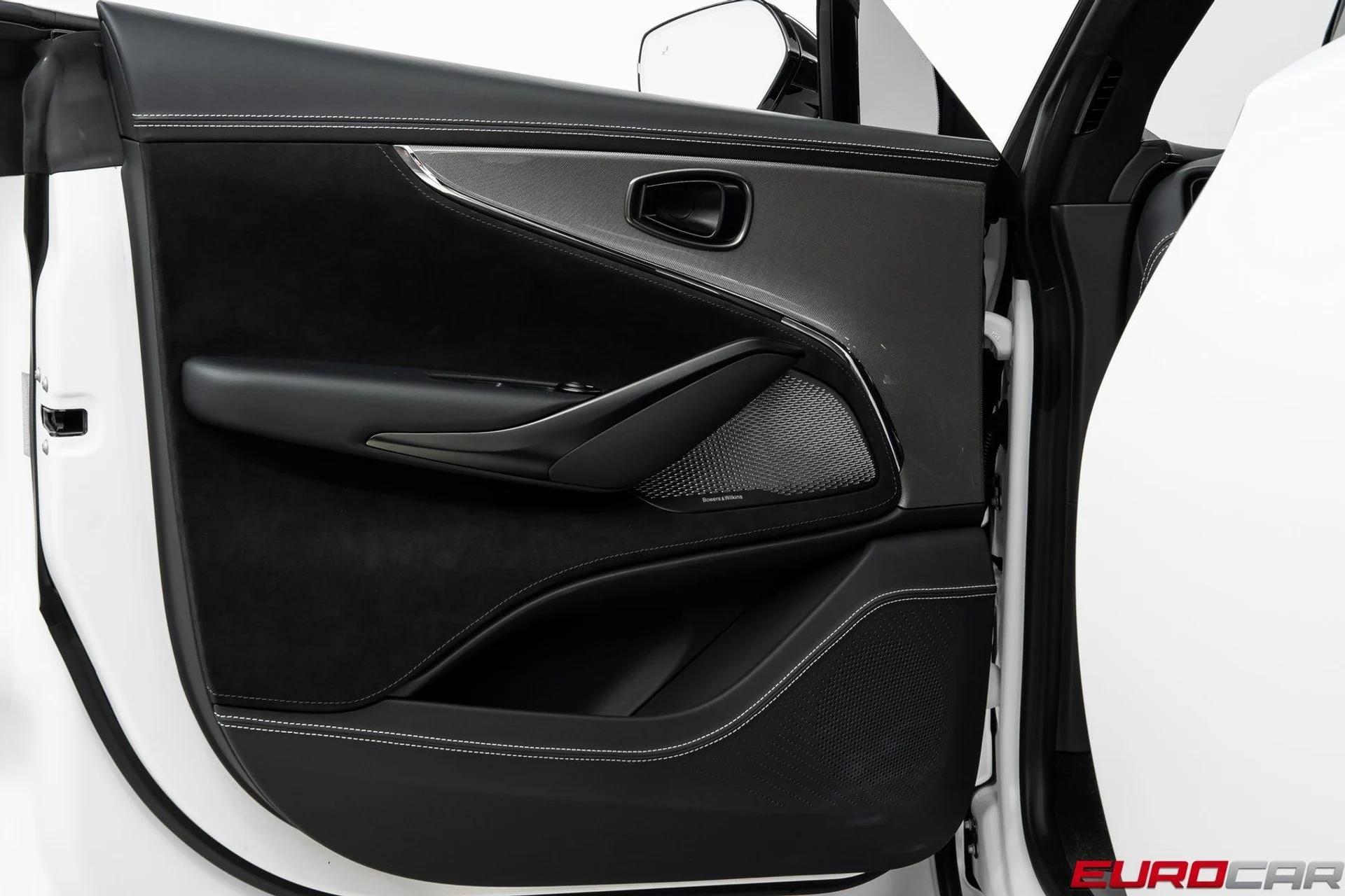 mph022_2913680235_image_23_438f1a113c