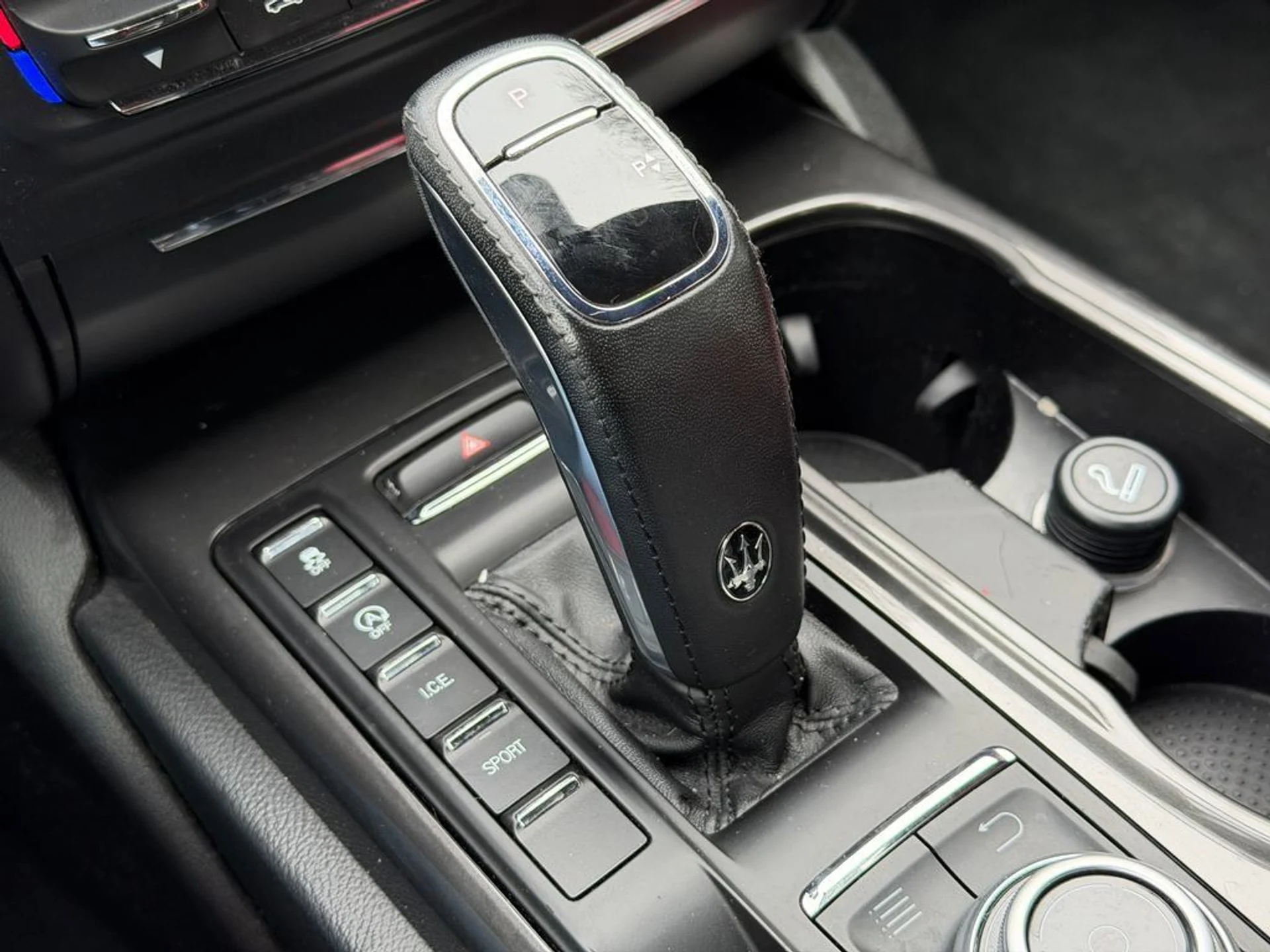 mph022_2918738199_02ba39e19466472fa9fff32f401ee7ae_08fc8a434c