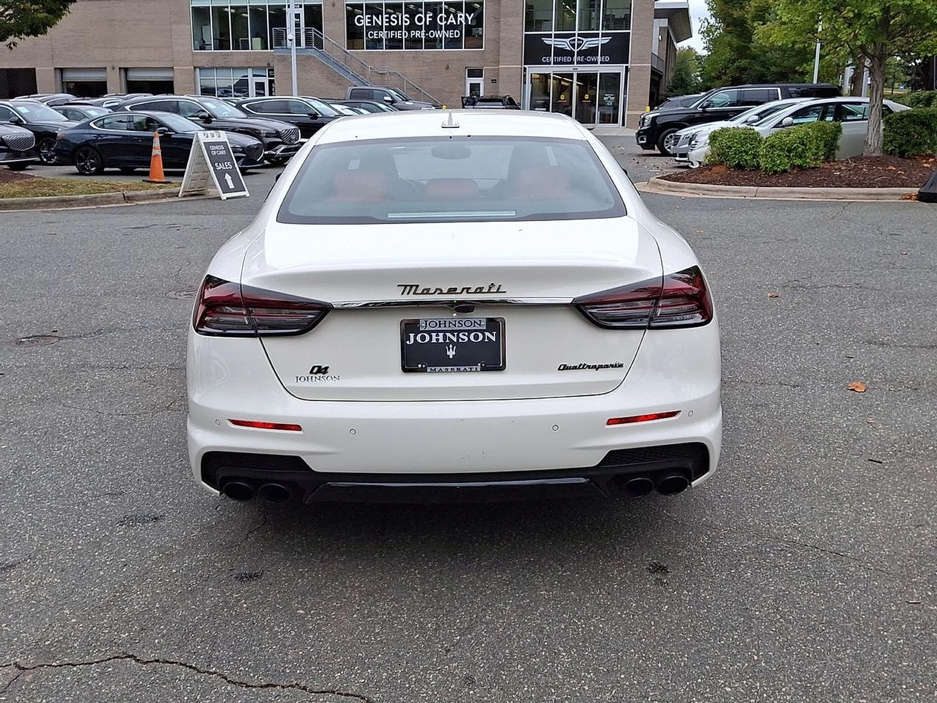 mph022_2922398036_de25855ed6a683863cd734c049247794x_eb18b13f43