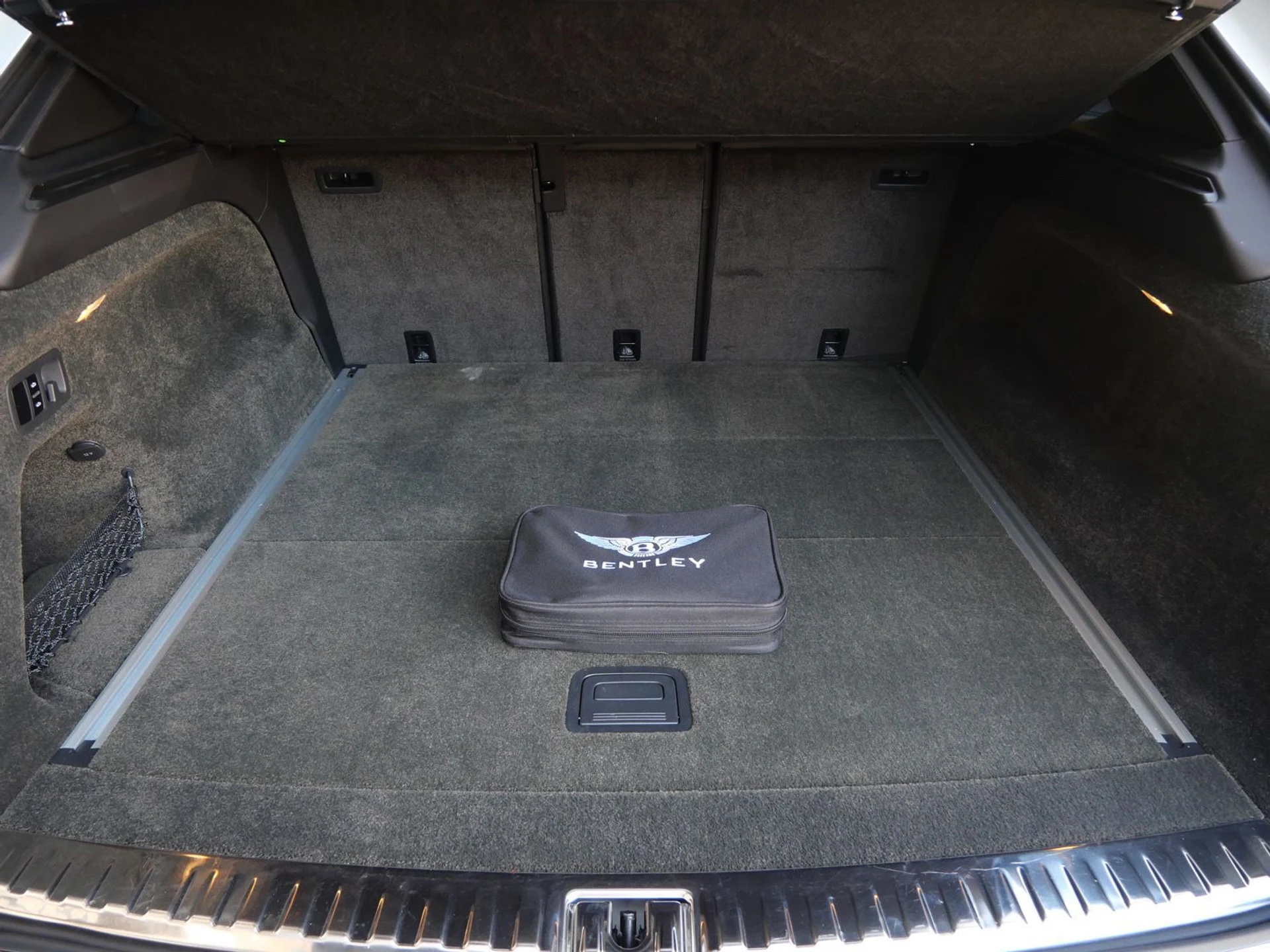 mph022_292829170_ab95084024ae12cf20b47fc811072445x_e3fa1384dd