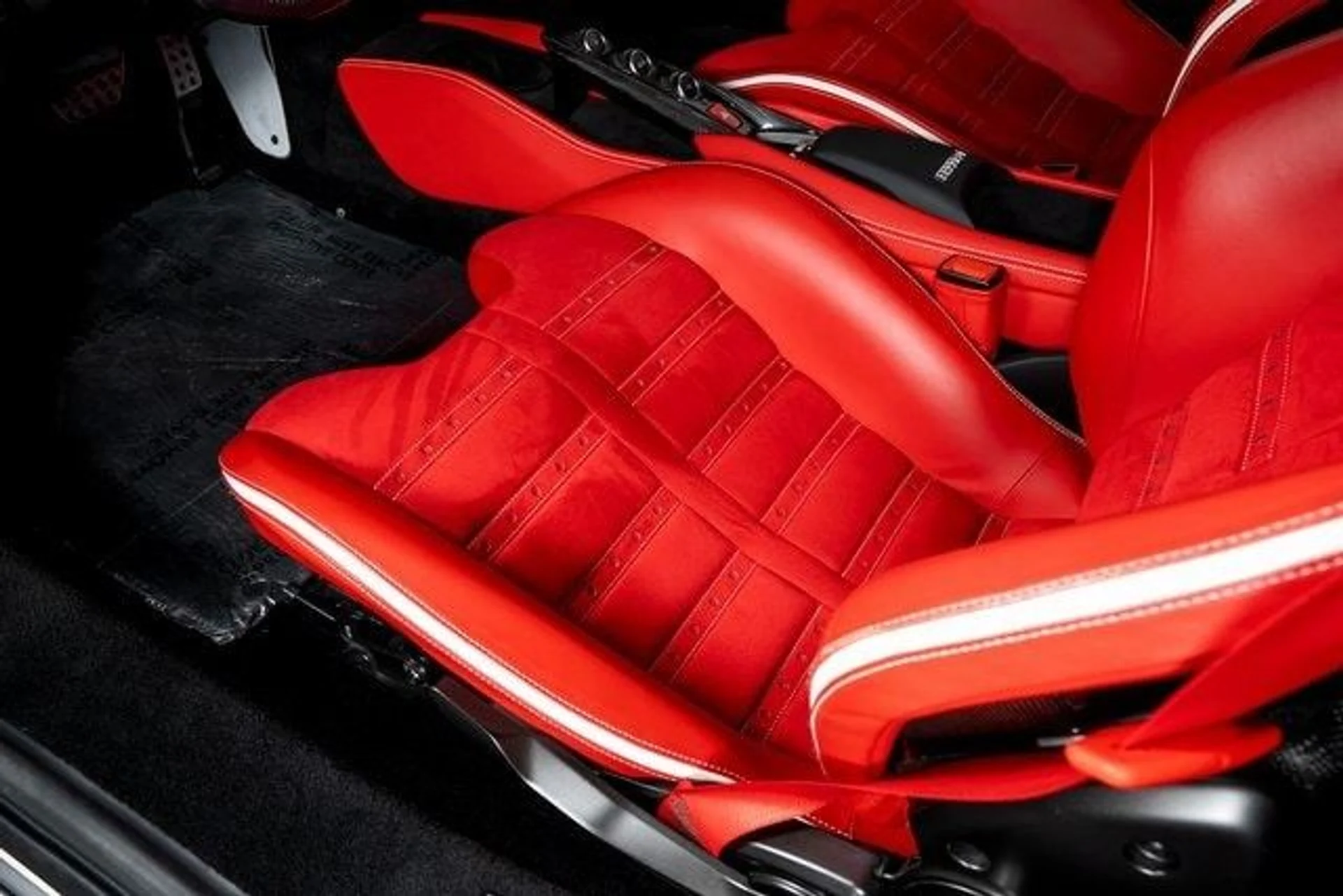 mph022_2928617960_31aef9a100521af6f53d2f8deab8557bx_f8cc0b71d0