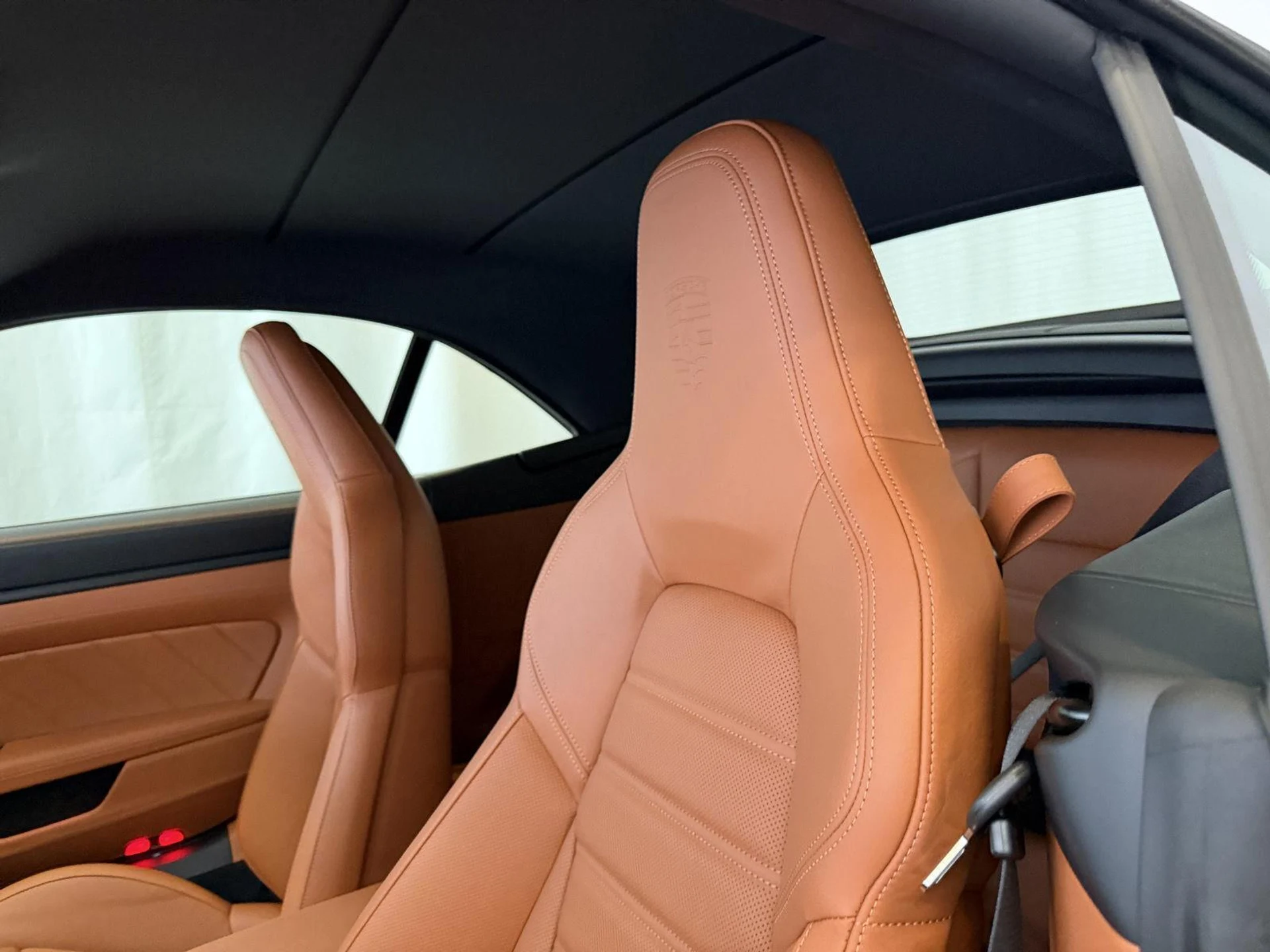 mph022_2931484752_fb8decf0844dad97710fc51a668ce4a2x_e38e74f05a