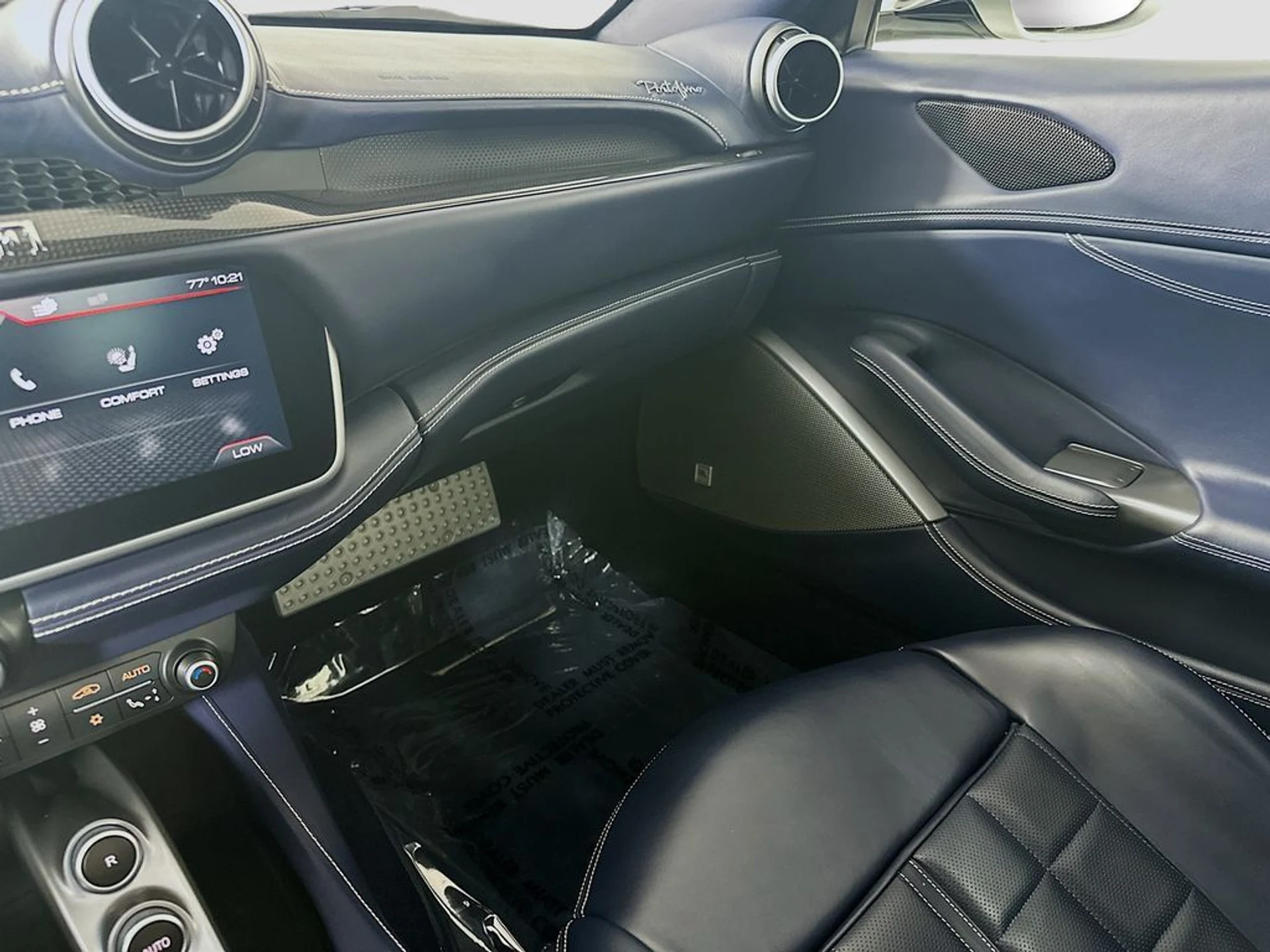 mph022_2935886901_586c858fa02f6b4b83c6c4d23cc43720x_28a2be94b5