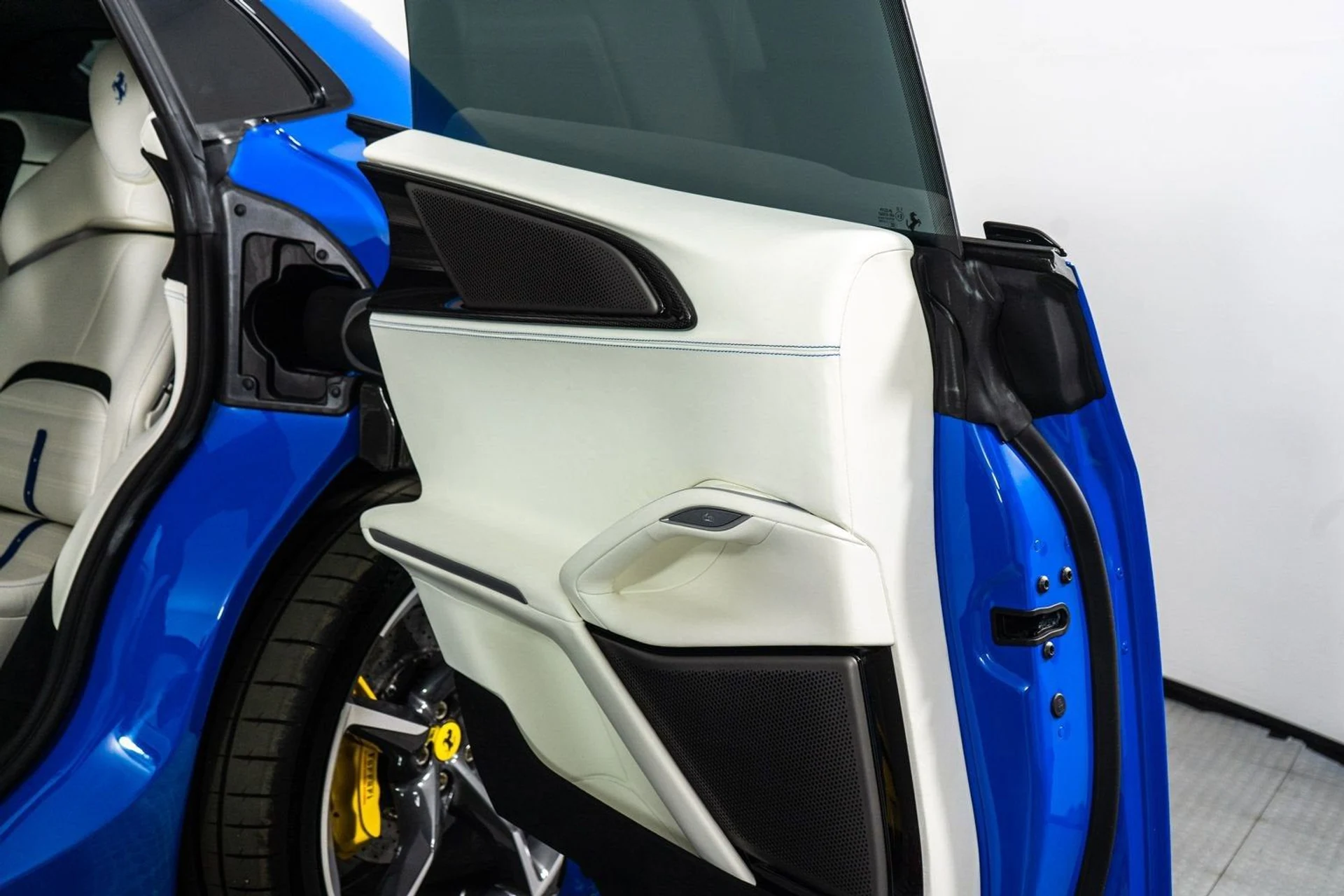 mph022_2936114808_9e8365aee18648608e697753255f5374_d4a66def5a