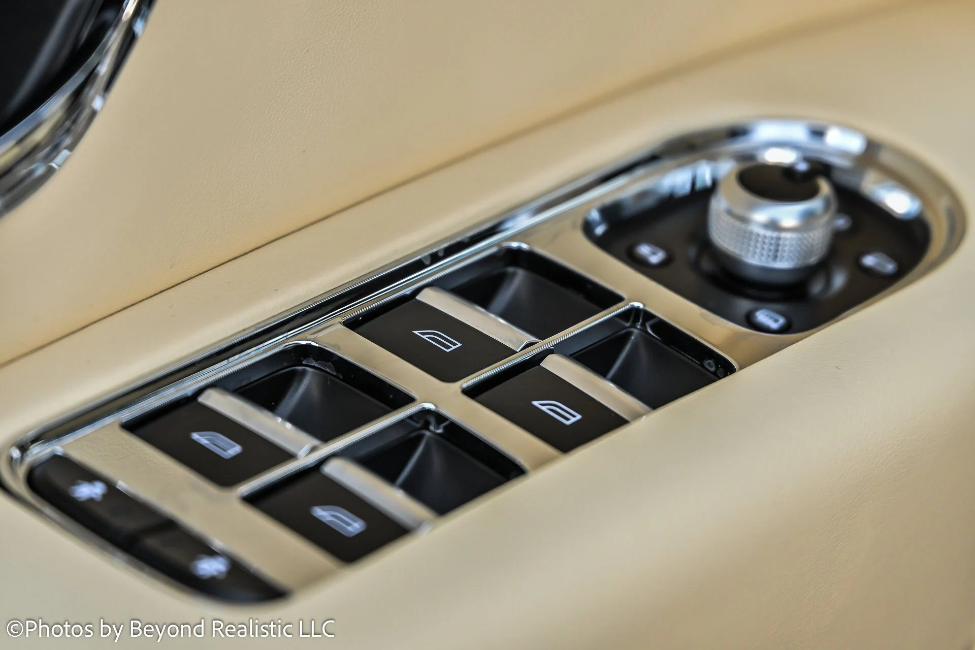 mph022_2941325629_48ca9eb4212273fc973bebfcae6baec4x_6c862fff73