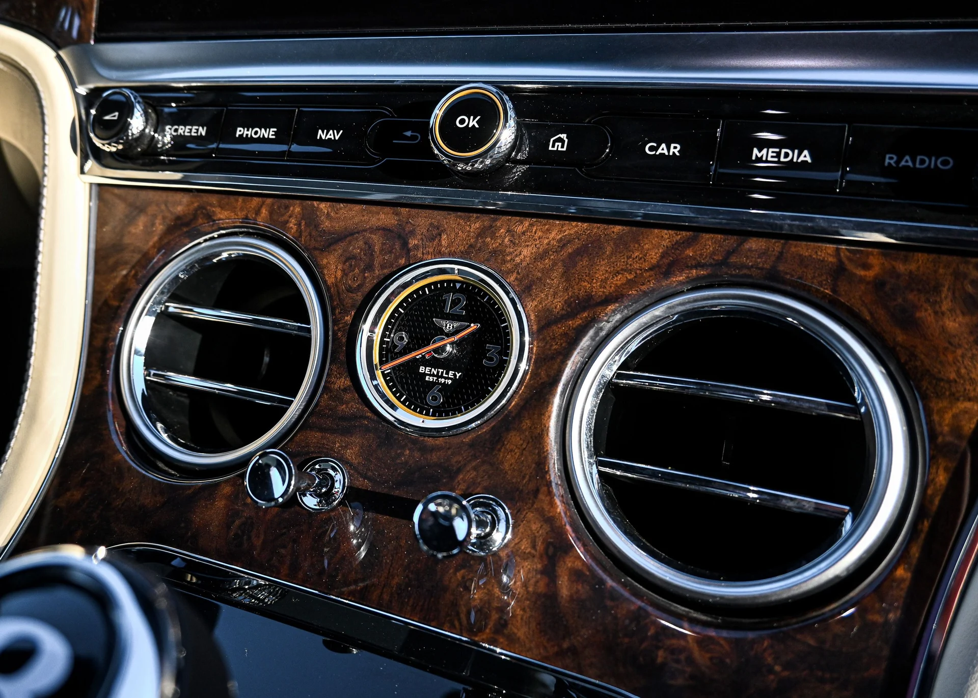 mph022_2951994111_6e8a6ef9_eddd_4066_bd05_a652902d1a8d_cf2d03aee7