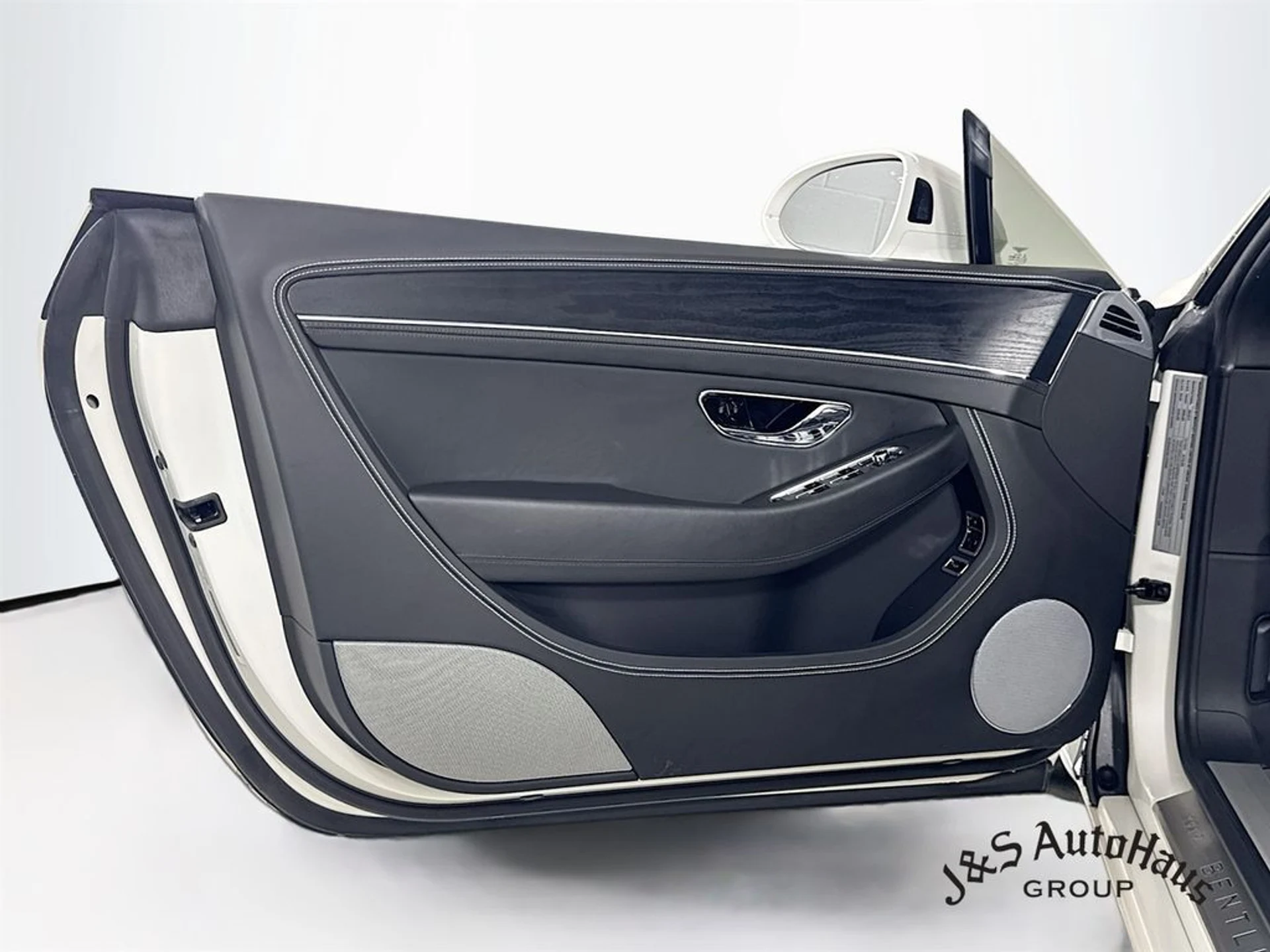 mph022_2956531453_5ctc5ui0a5mxytrfmbg5tjylqmk2_c973048419