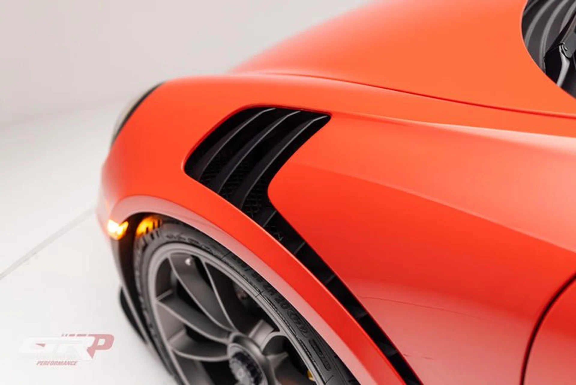 mph022_2957324694_E2435260_B538_4_C05_8_F0_F_42_C544_FCBE_53_8dfa8580b6