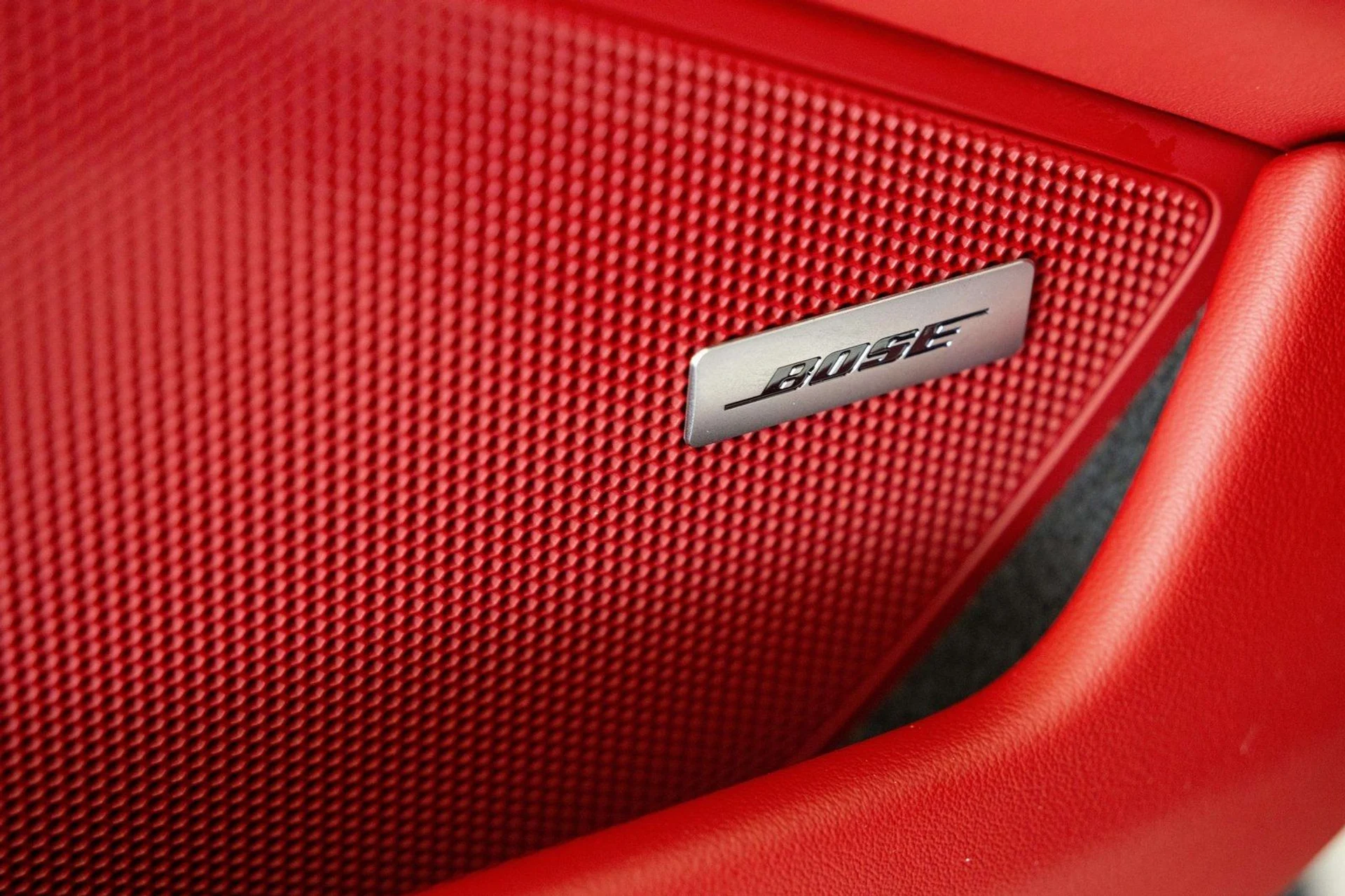 mph022_2963344048_image_23_7514fa516a