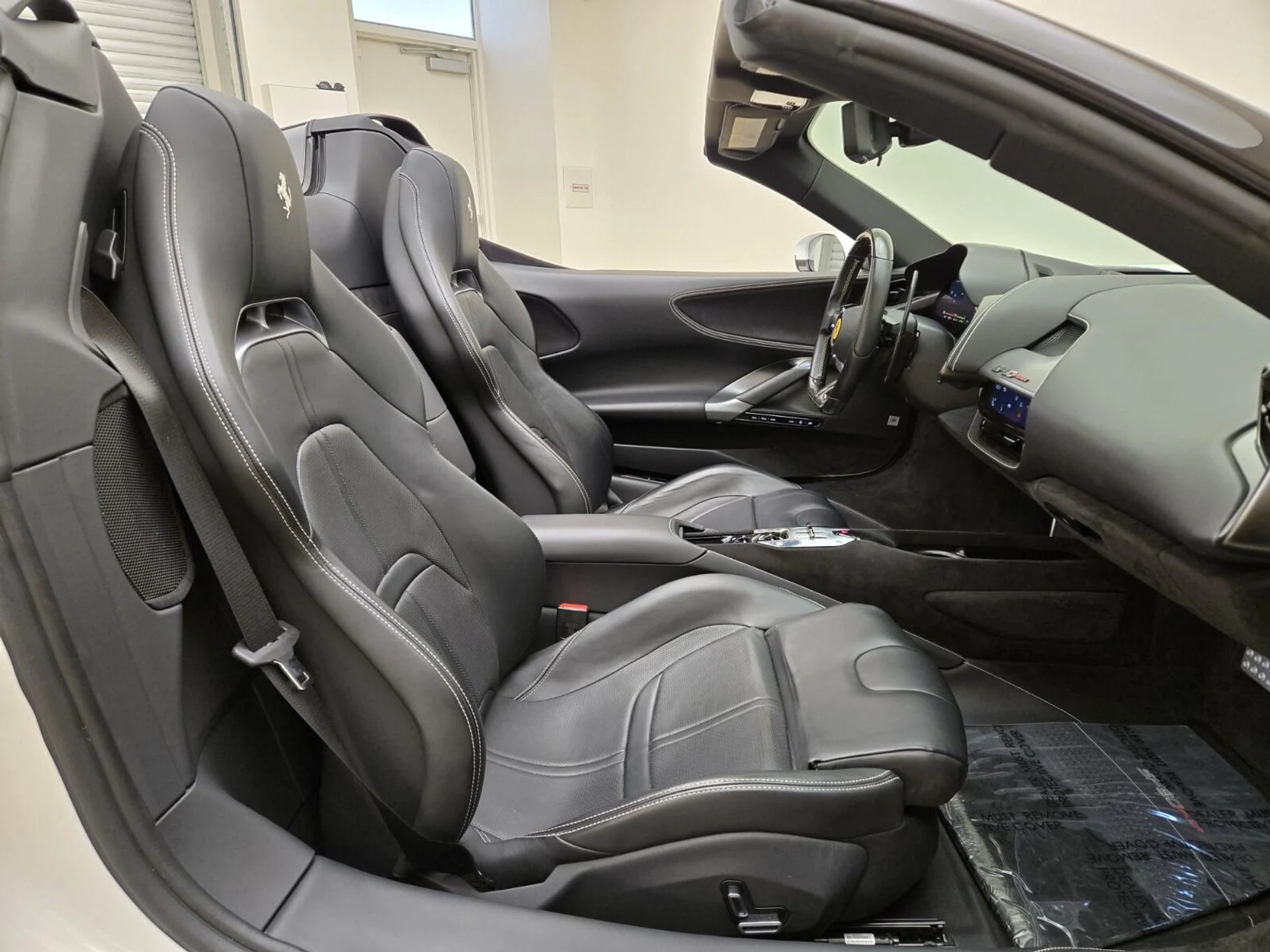 mph022_2964059487_Used_2024_Ferrari_SF_90_Spider_1768891323_fb27060a99