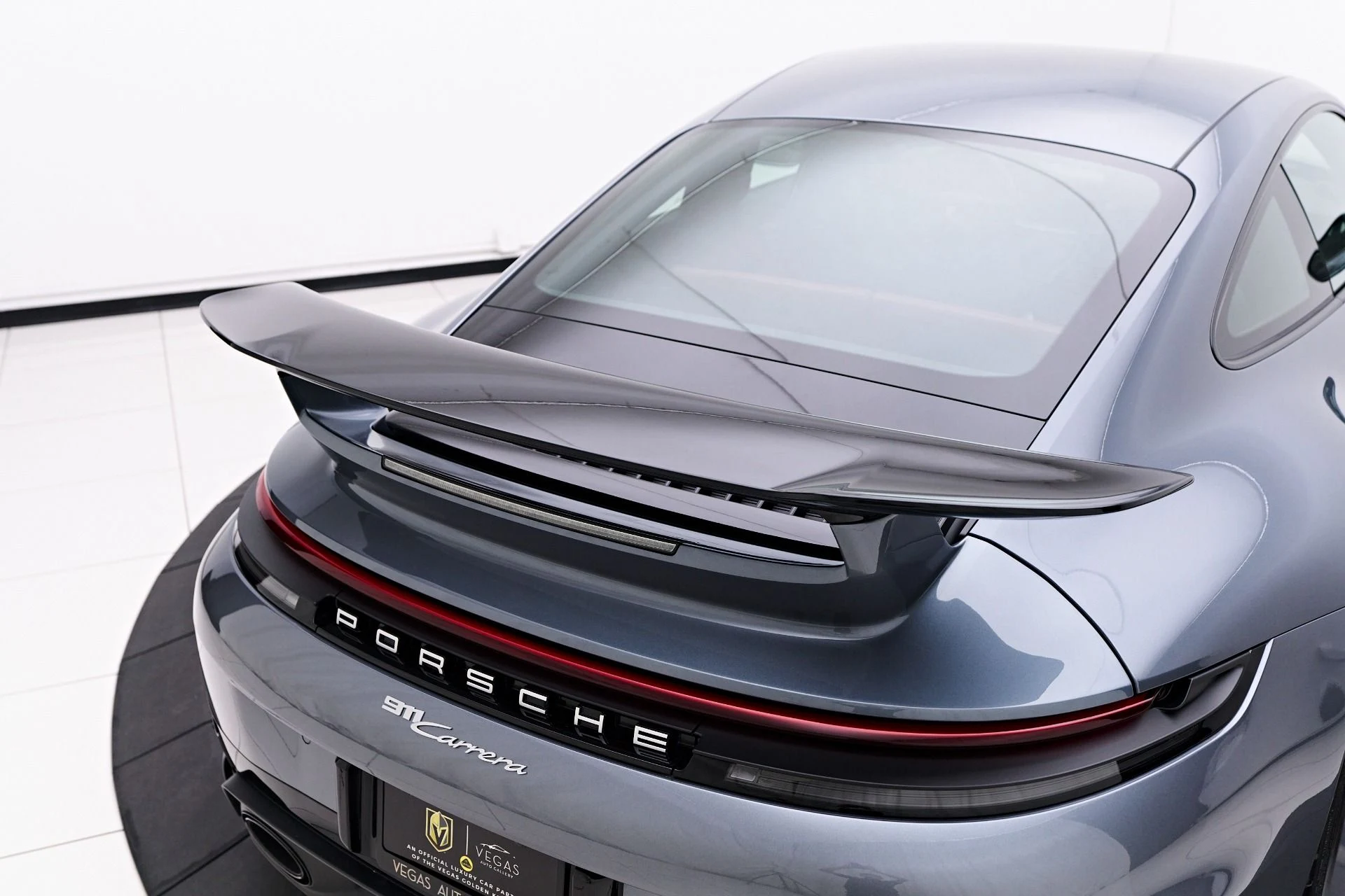 mph022_2968877191_Used_2025_Porsche_911_Carrera_1750989107_2e4e7497aa