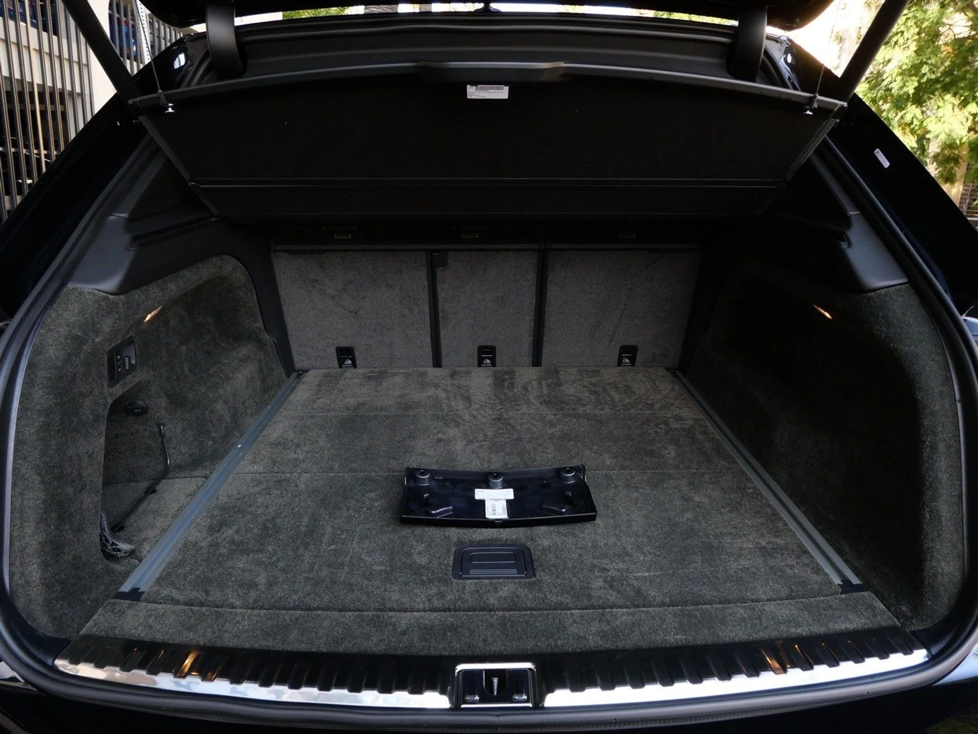 mph022_2972704237_c79b42001e44c8499d909b1f834b0af0x_528eb6c95f