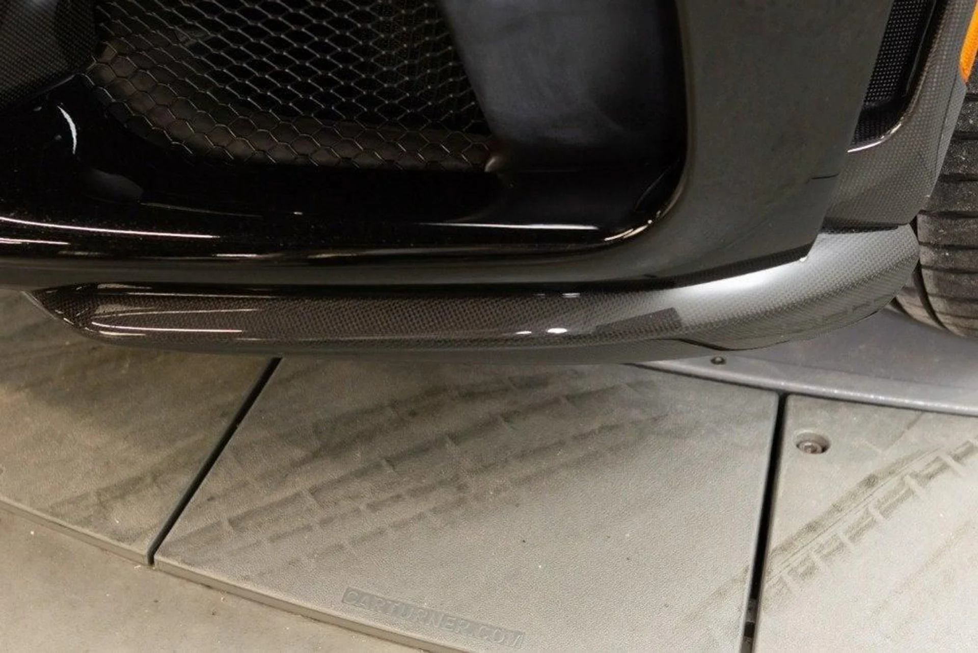 mph022_2975014821_Used_2025_Ferrari_Purosangue_1777382814_db7f2b79d1