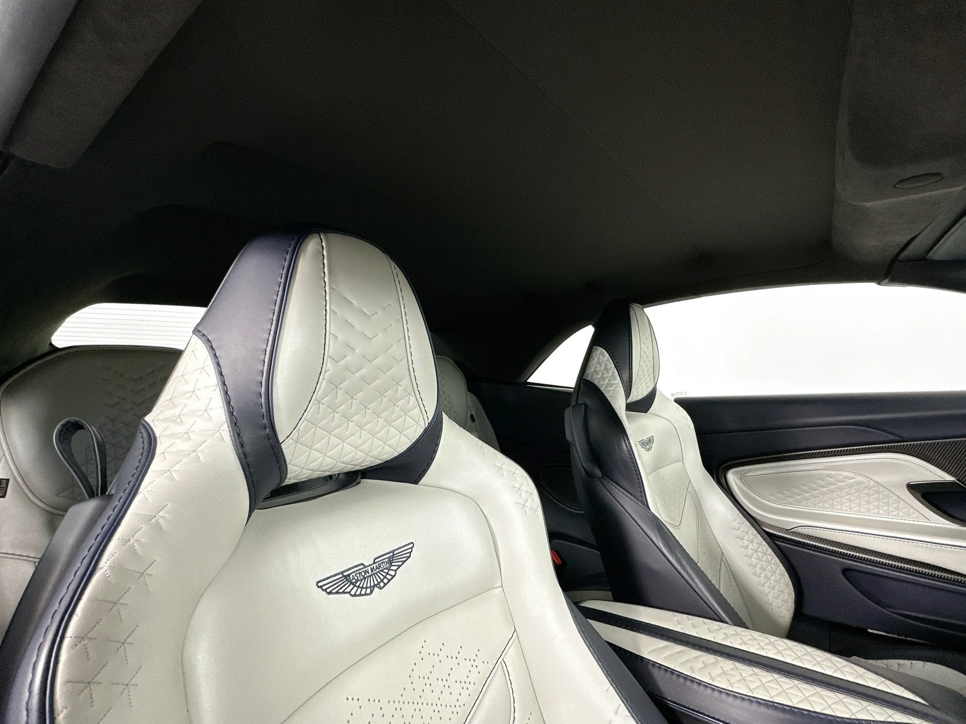 mph022_2978303571_23_2c5160f549