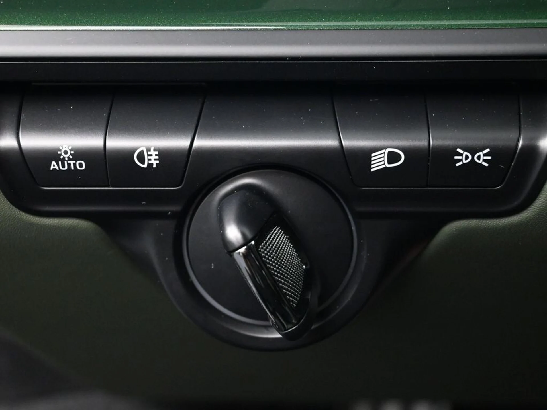 mph022_2985543642_ea1bd65a1dfed23112e4759daf219003x_3317fc615f