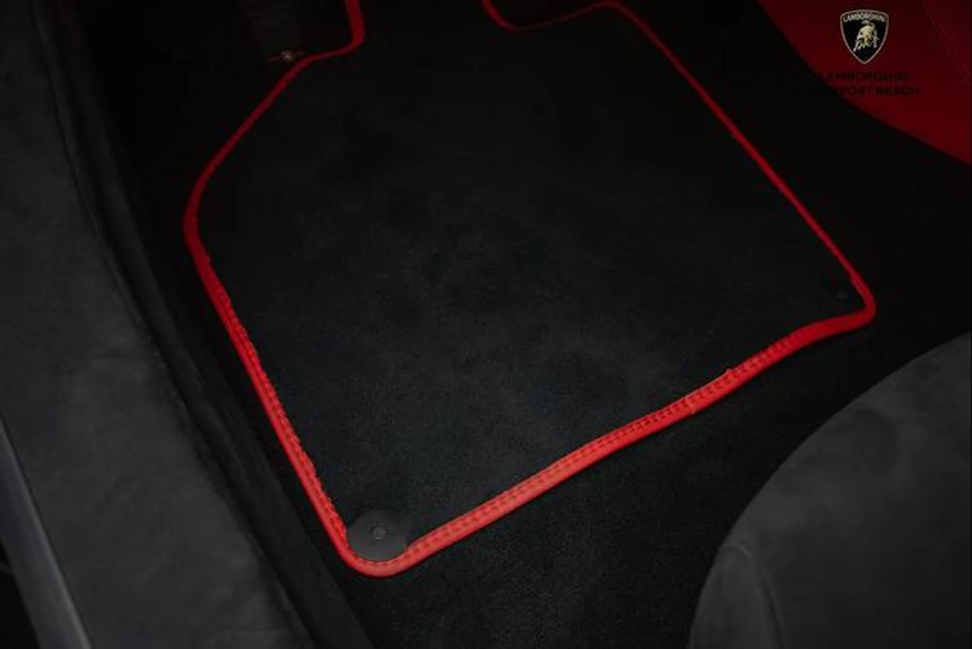 mph022_2992949912_TL_8q_H9_NPEC_7l_D3v_H5_hv6_kz_HI_d417586e34