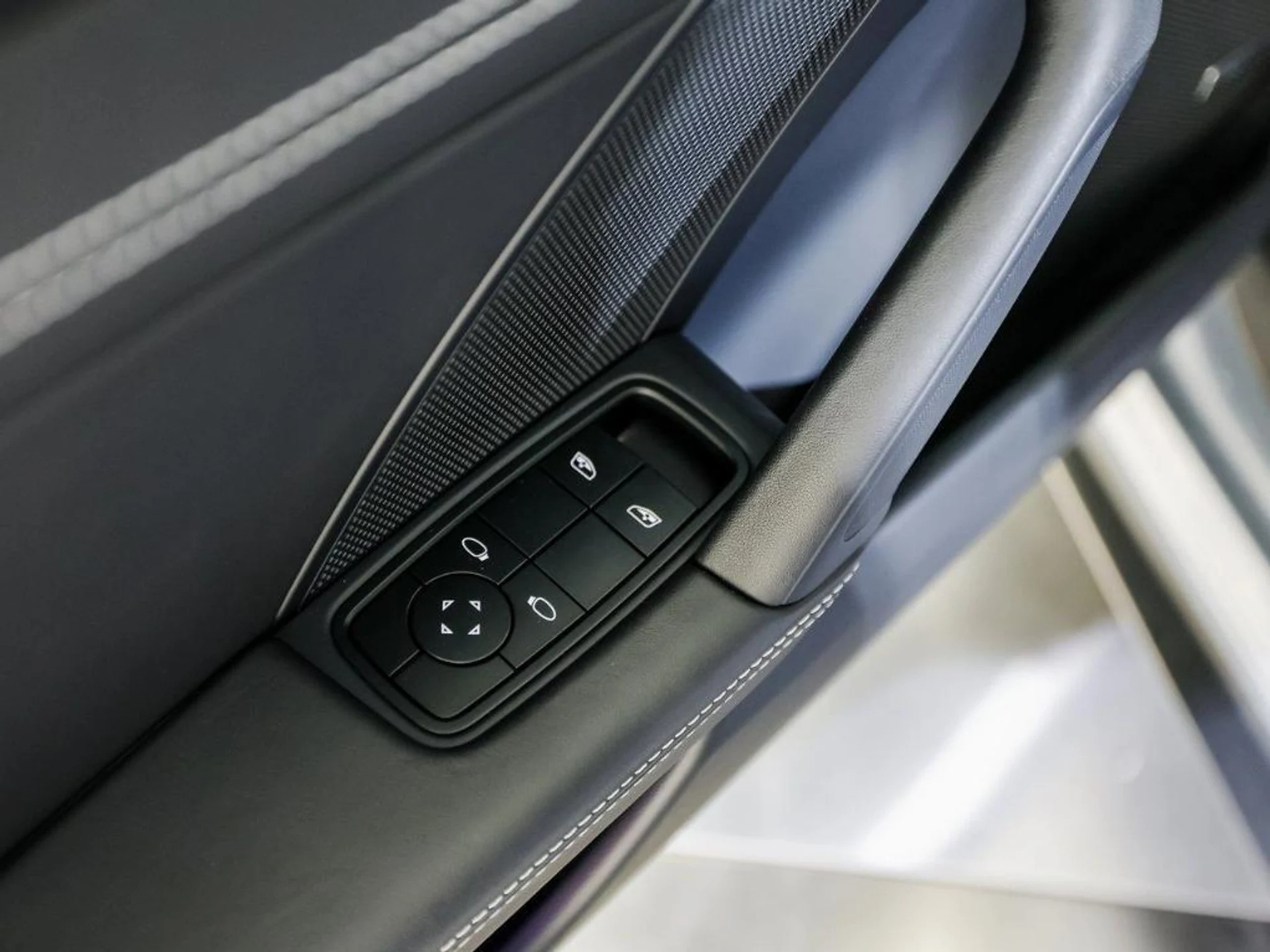 mph022_2993806404_J_Kp_UVAJQU_7_IJ_Zp_Ih_Eqw_Fkr_ED_Ts_c7caf21965