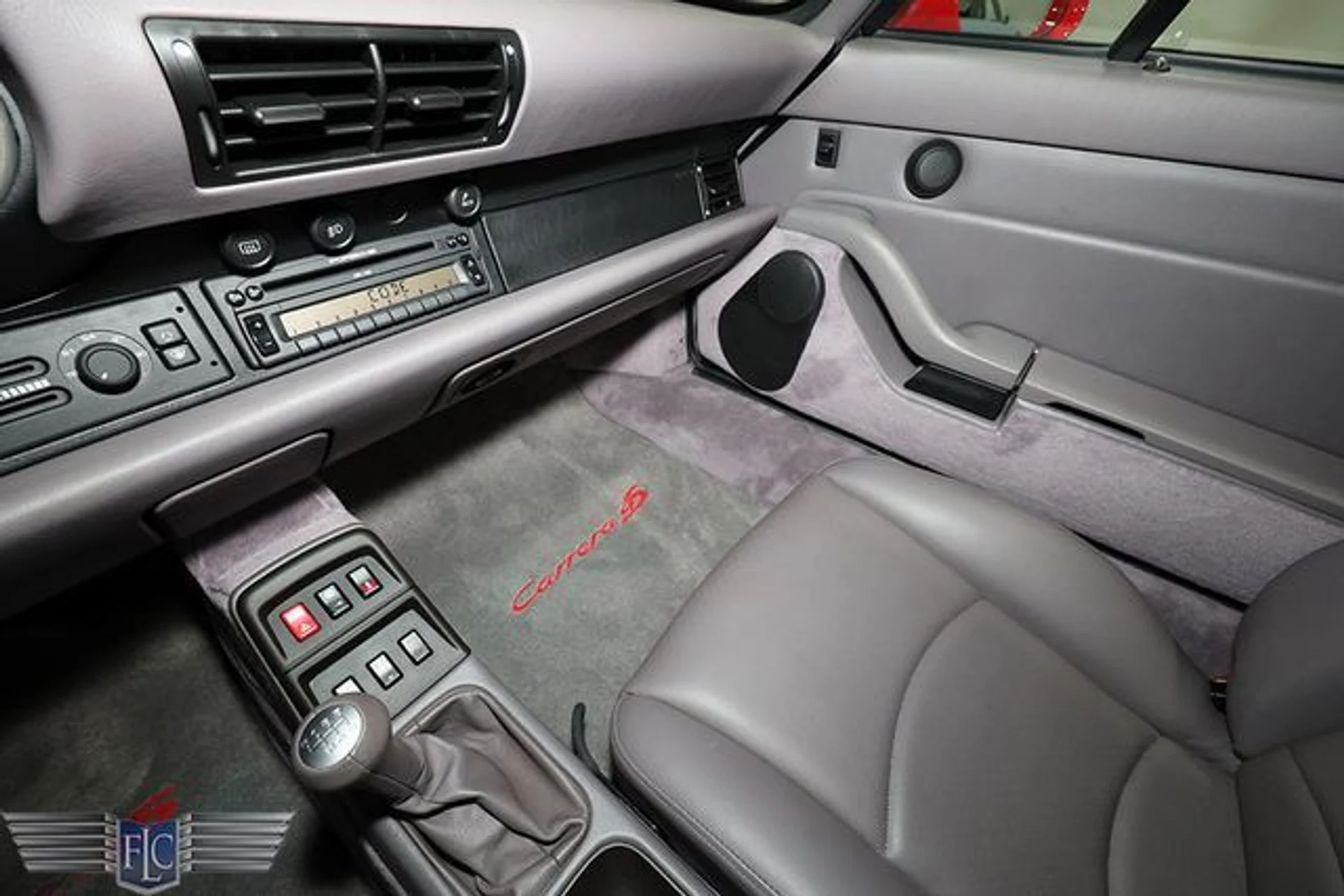 mph022_2997466904_used_1997_porsche_911_carrera_4s_9689_23009032_26_640_e0f9a8acc5