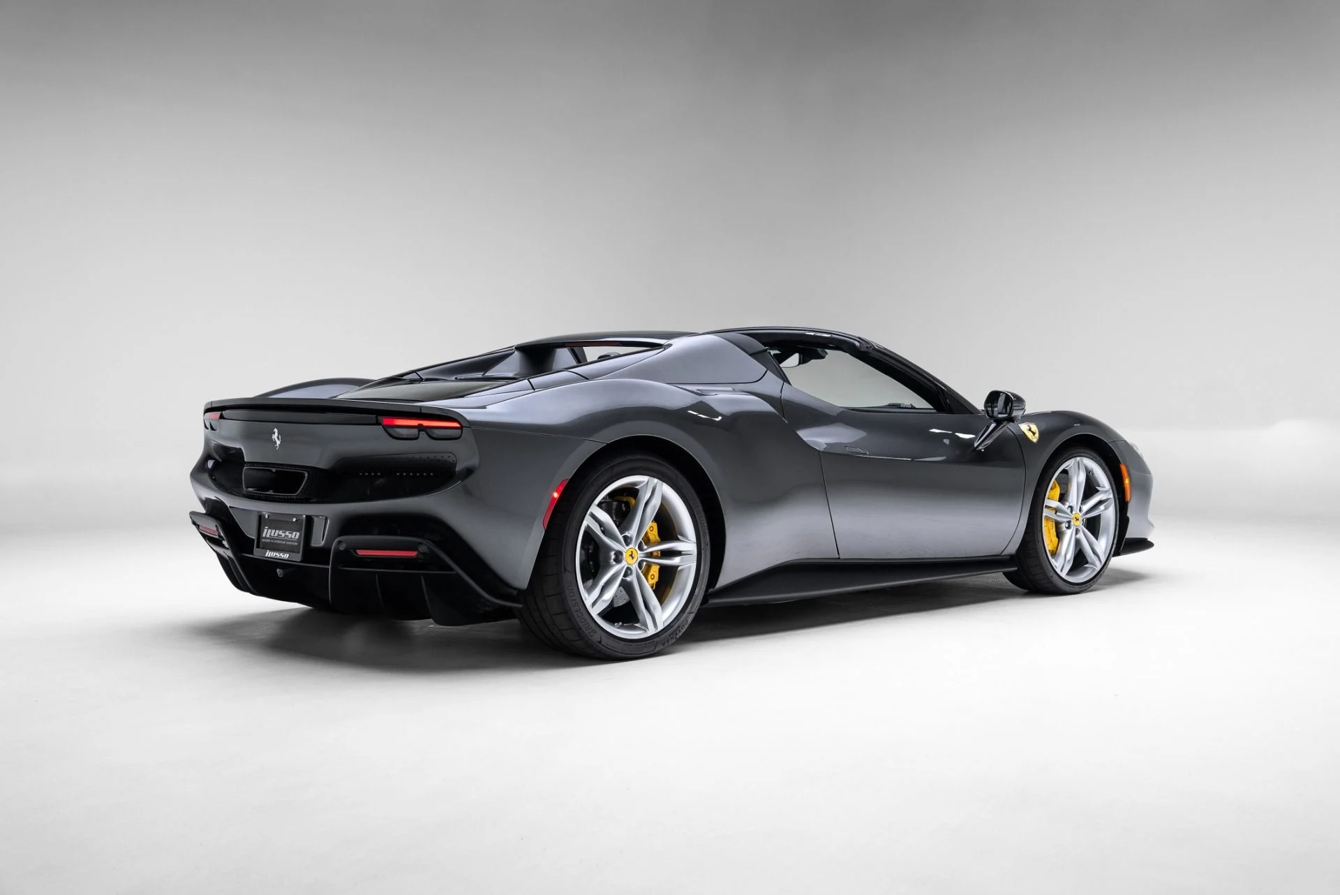 mph022_2999015475_Used_2025_Ferrari_296_GTS_1775518510_ff7537b966