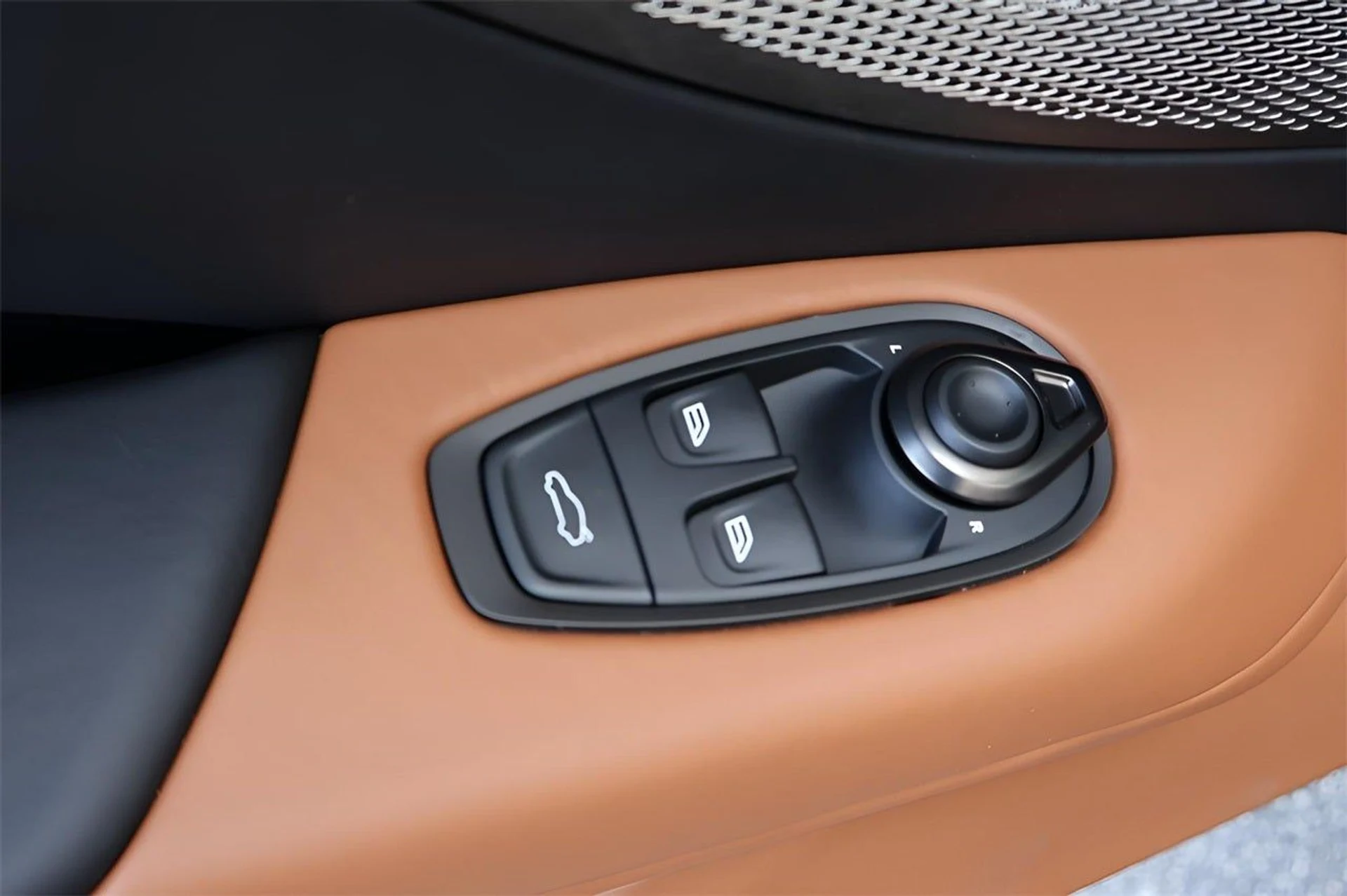 mph022_3008100243_23_6c4afb23d7