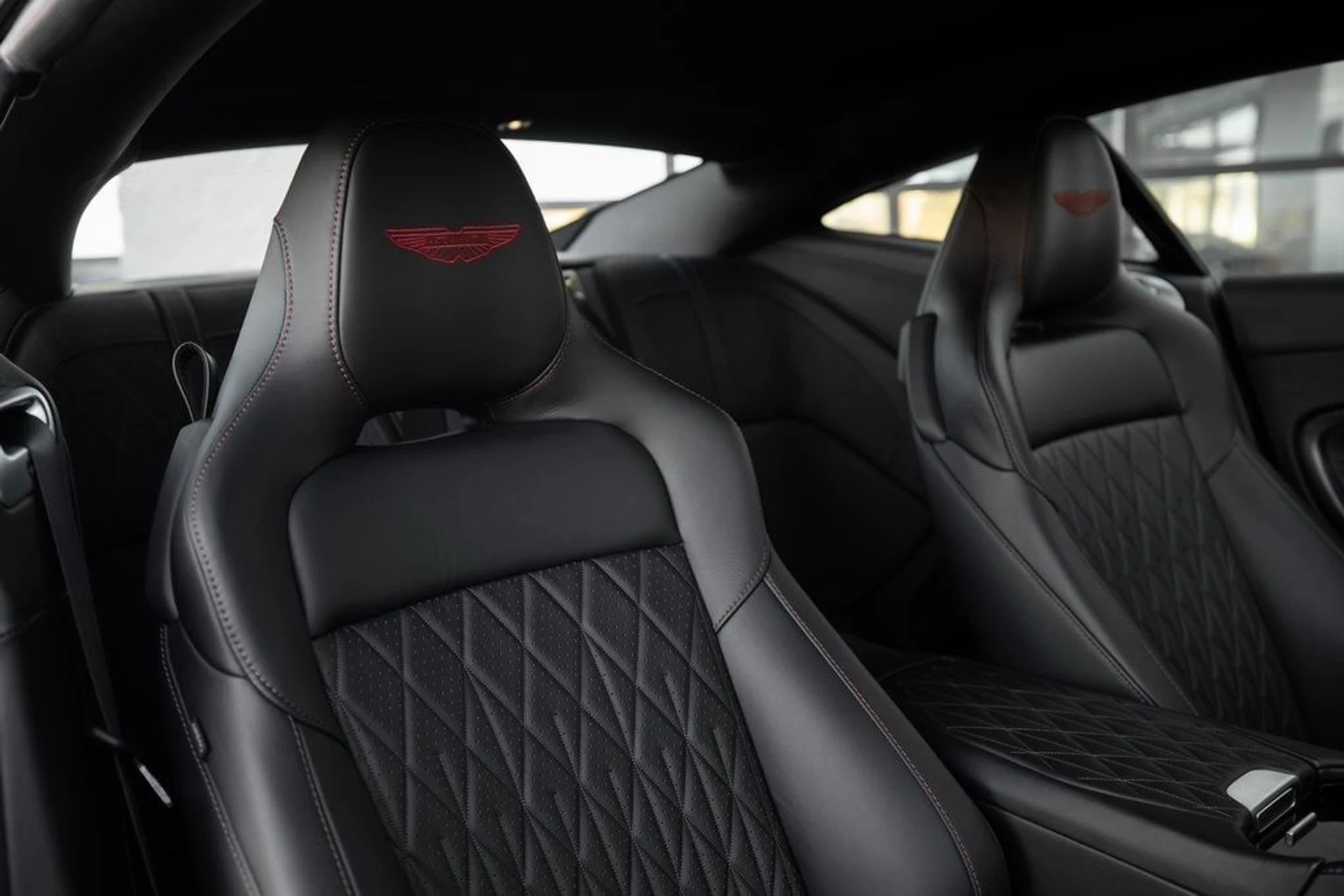 mph022_3012919589_e4a0d4f33b3b5ce557aeff852217e178x_b91d9b7115