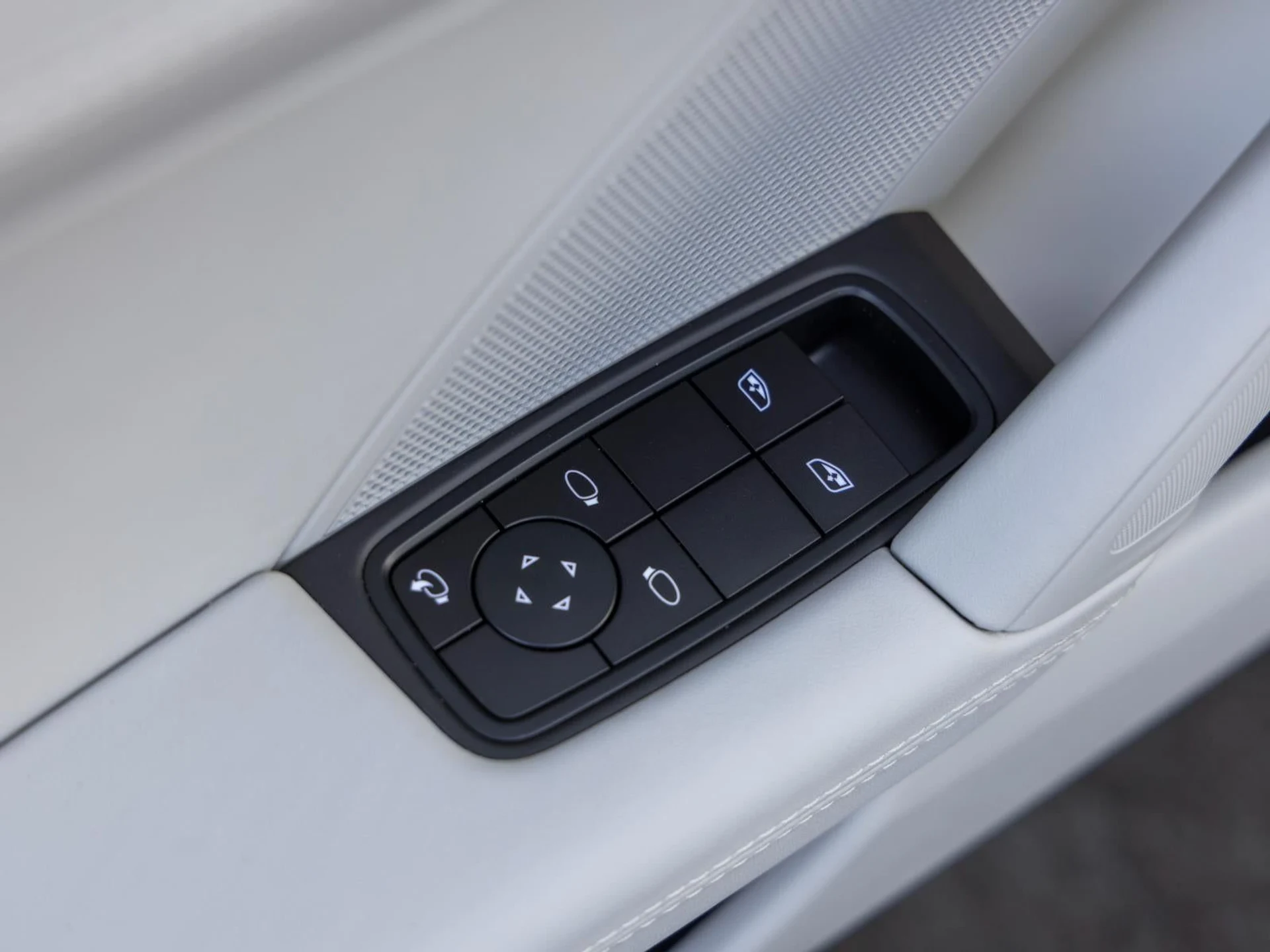 mph022_3012993821_23_dd02ba85f6