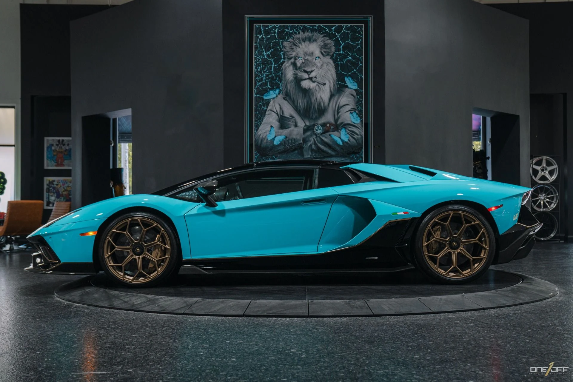 mph022_3014973857_Used_2022_Lamborghini_Aventador_LP_780_4_Ultimae_Roadster_620_K_MSRP_in_Blu_Glauco_1781987066_0963722e17