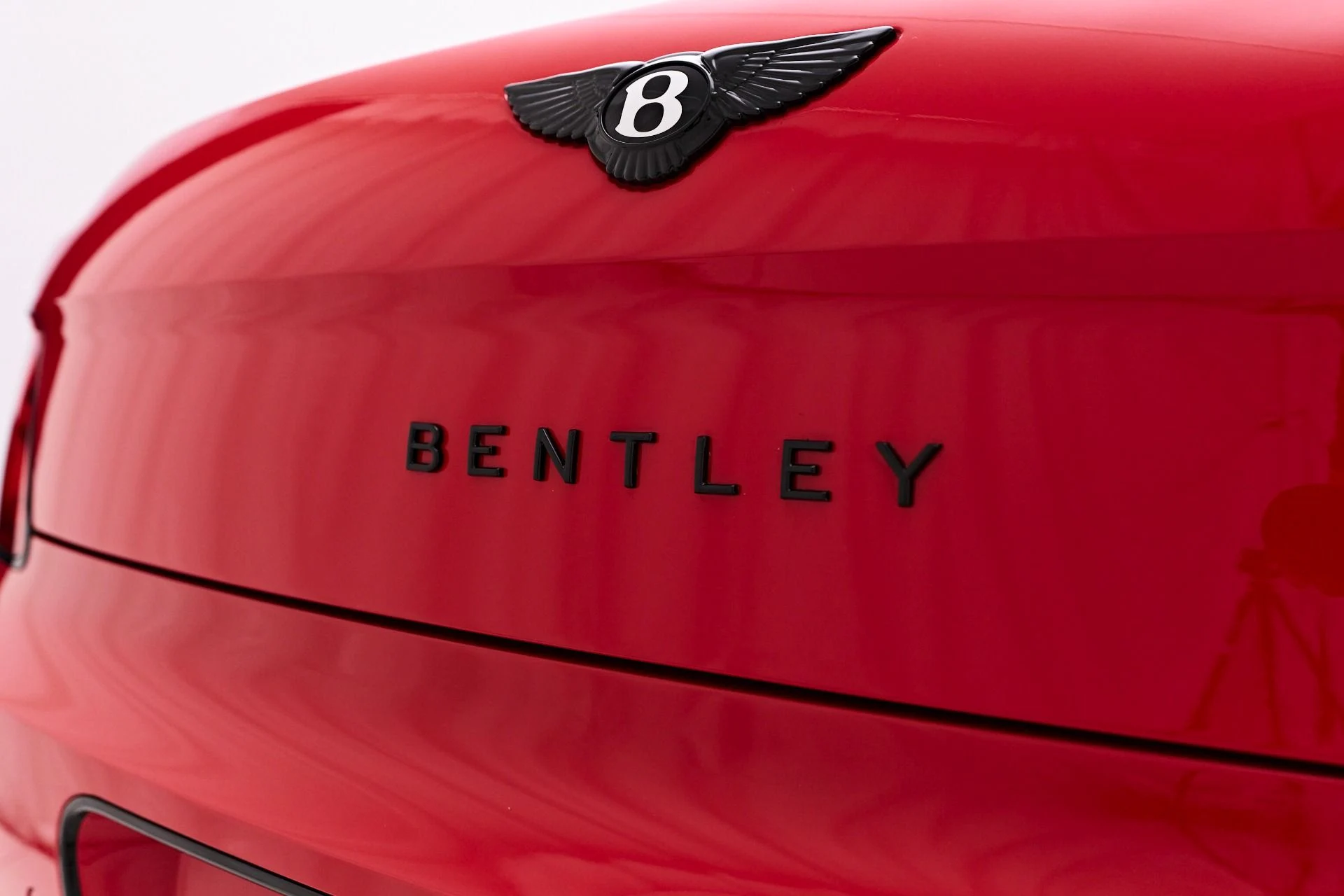 mph022_3015674551_Used_2021_Bentley_Flying_Spur_W12_1754099984_0cc5482187