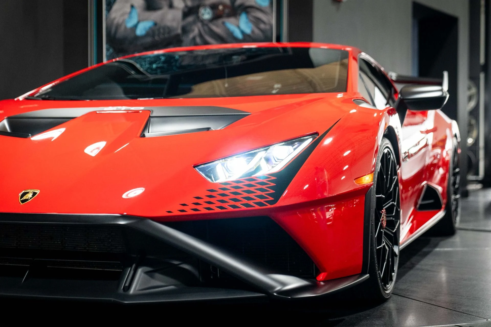 mph022_3021794453_Used_2022_Lamborghini_Huracan_STO_Ad_Personam_Paint_1767634338_017a093a21