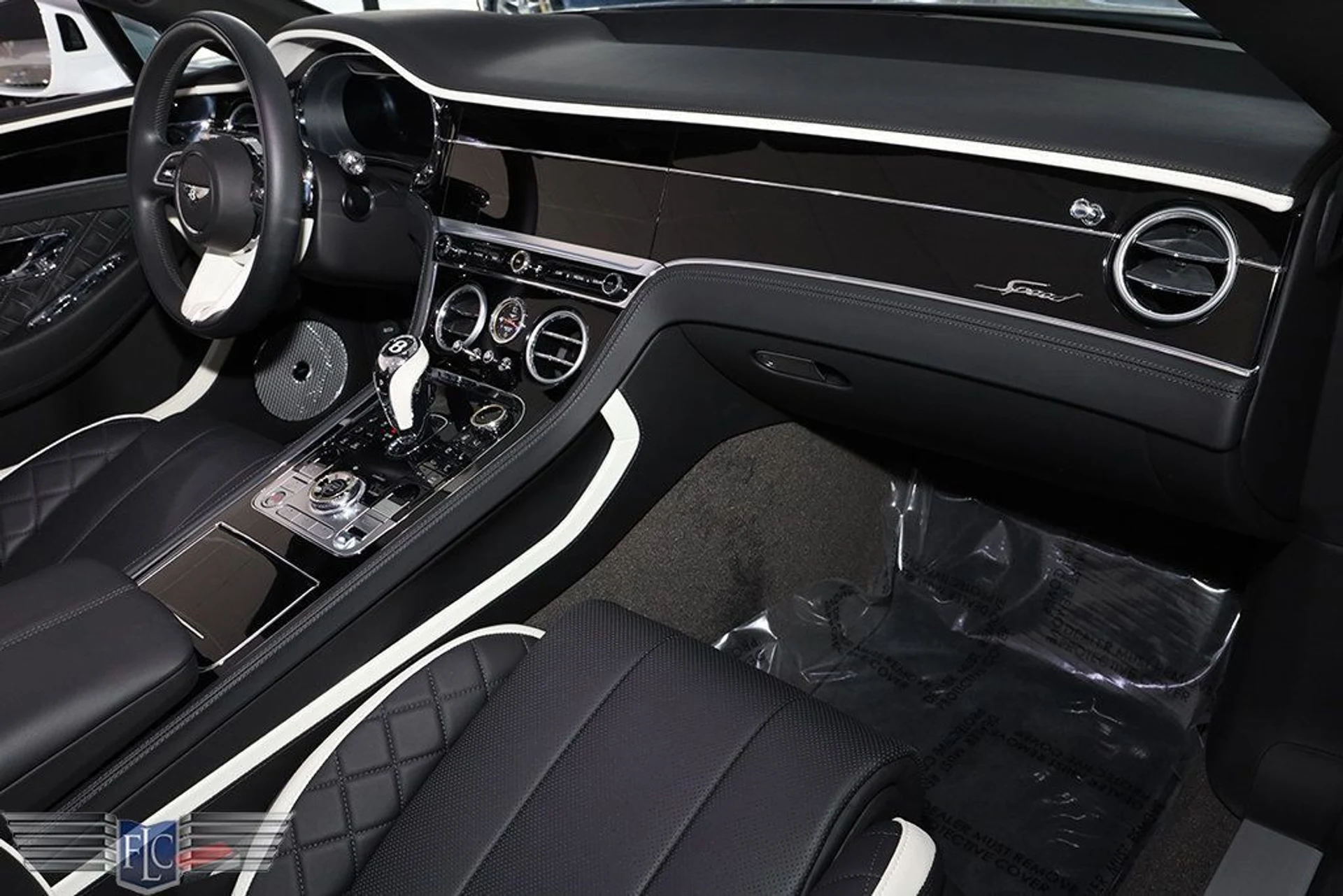 mph022_3030236265_used_2024_bentley_continental_gtspeedconvertible_6305_22967933_23_1024_ff5c6b91a1