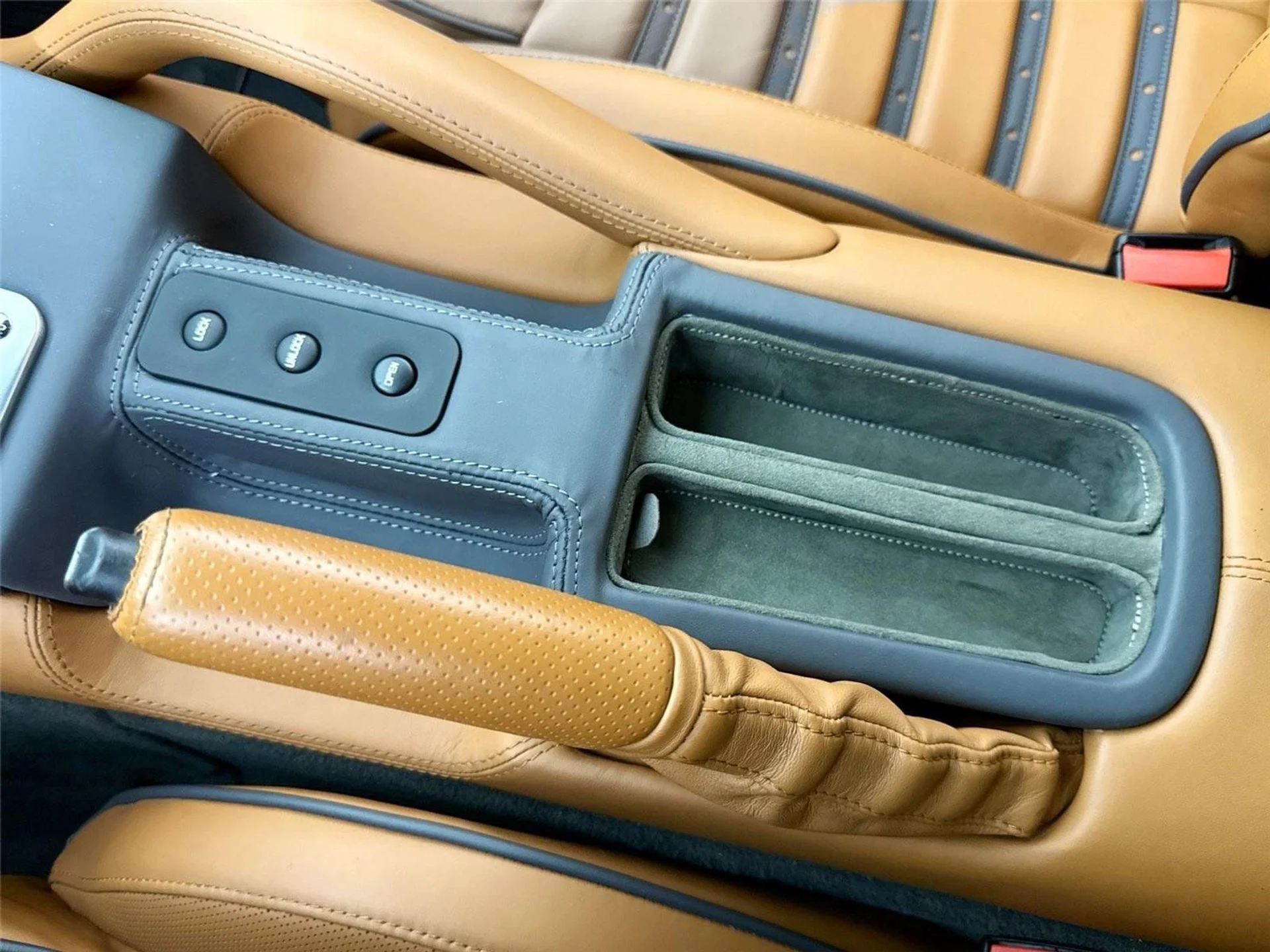 mph022_3030757514_4369de47c4def257adfd6dc863e8c8e2_05f1434e93