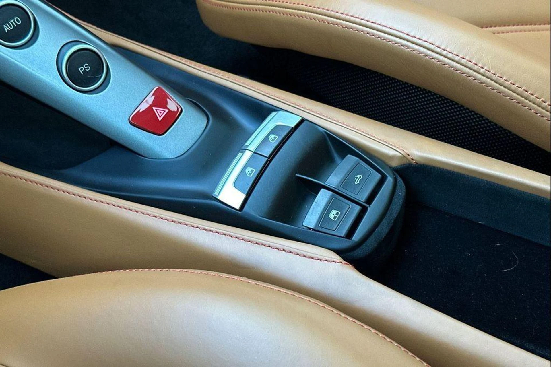 mph022_3037967970_n_E_Mp_D2_XKR_1_U21m_Uy_BGEW_Pv_Gp9z8_426b9d3057